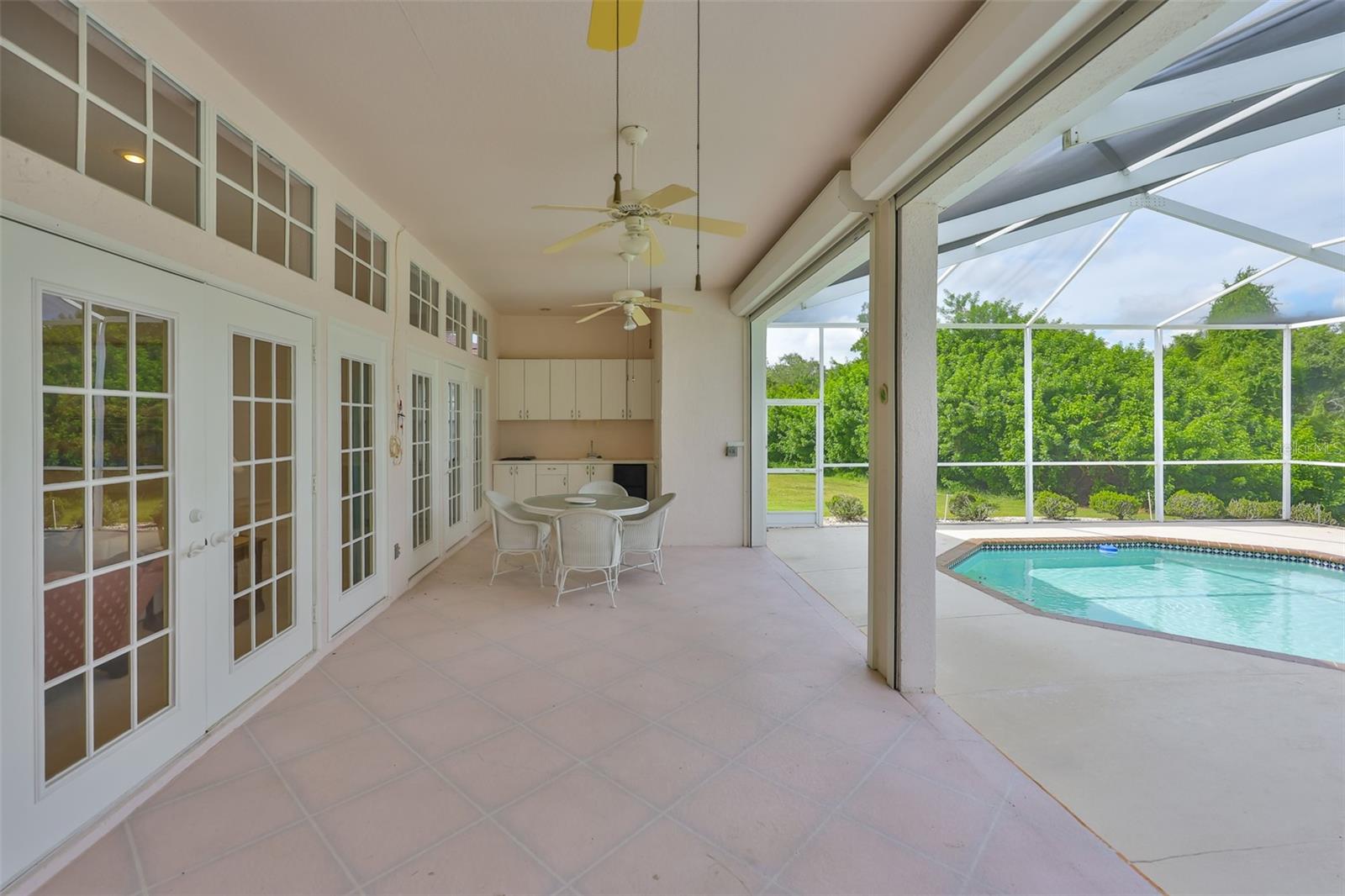 Image 3 of 62 For 2115 Platinum Drive