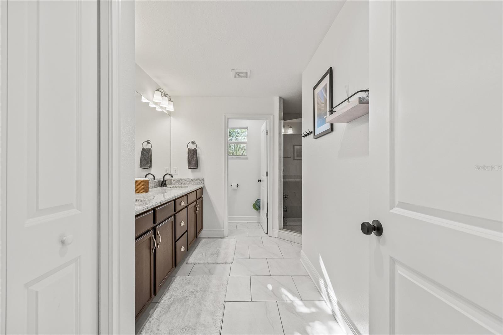 Image 36 of 67 For 3026 Meadow Street