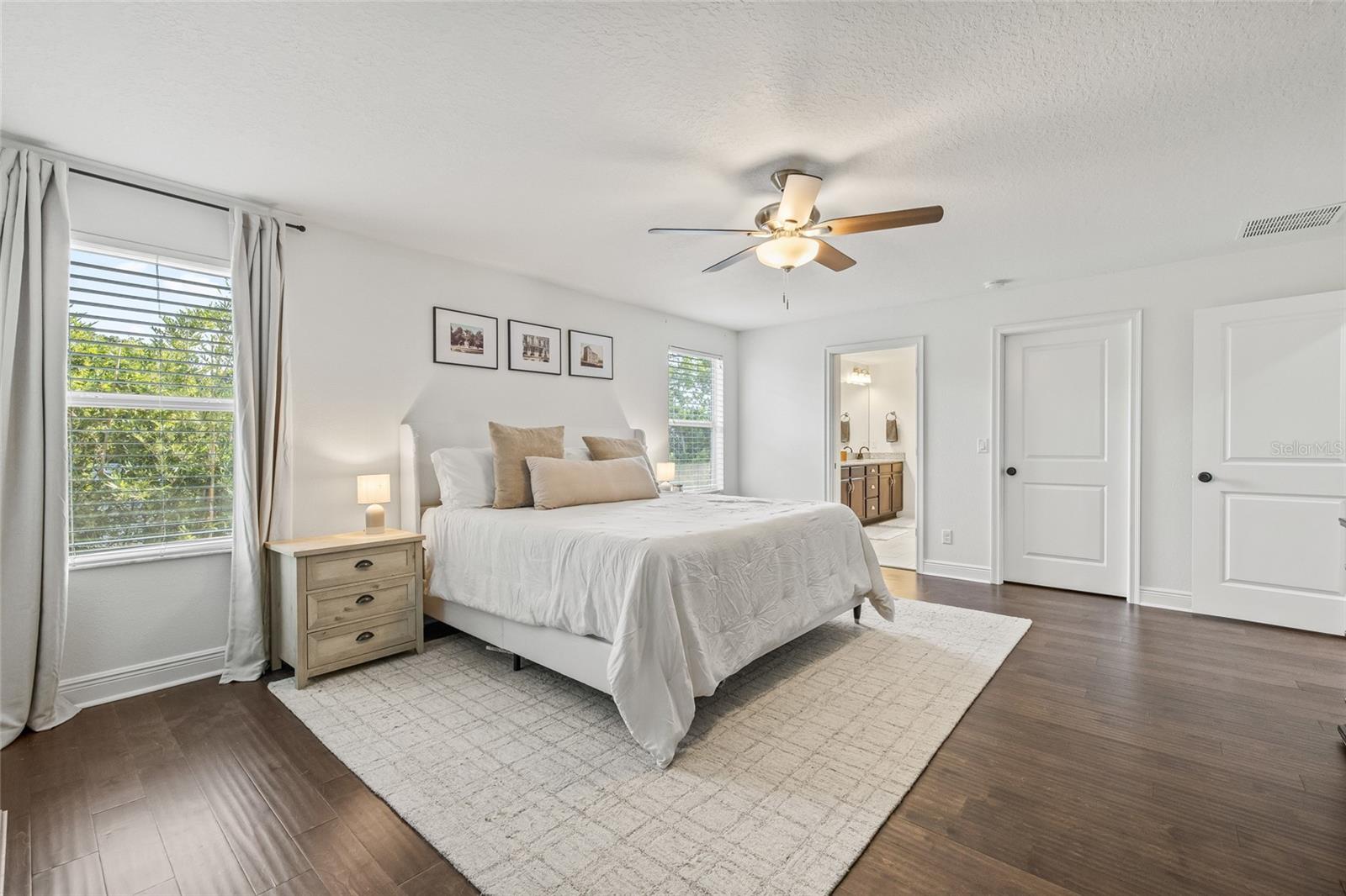 Image 5 of 67 For 3026 Meadow Street