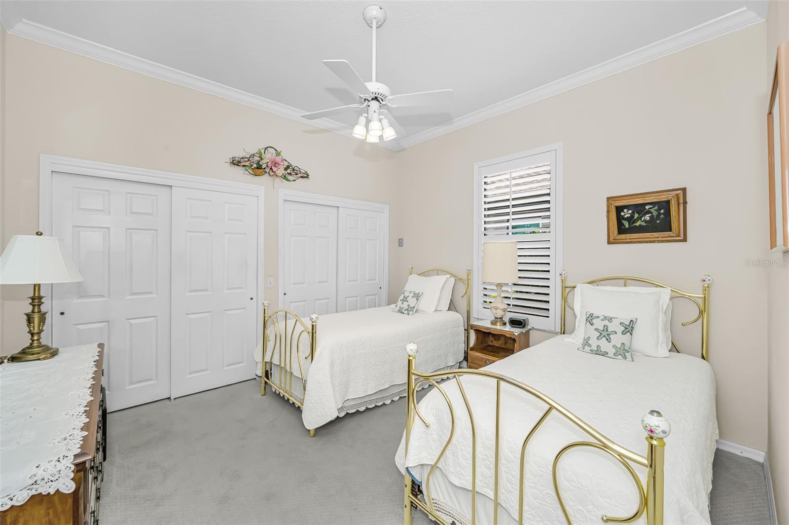 Image 17 of 47 For 1502 Woodstream Drive