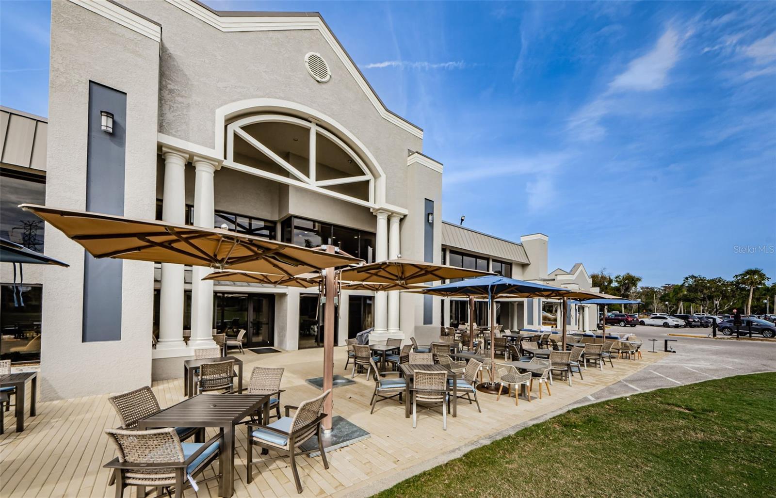 Image 33 of 47 For 1502 Woodstream Drive