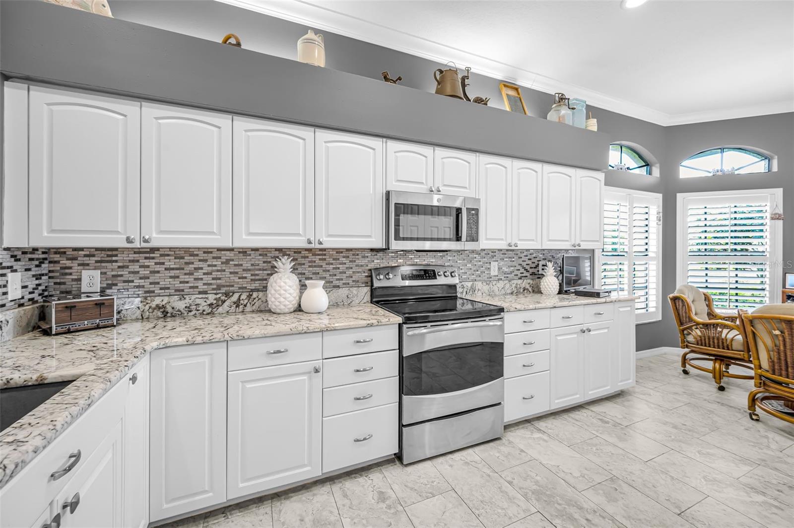 Image 8 of 47 For 1502 Woodstream Drive