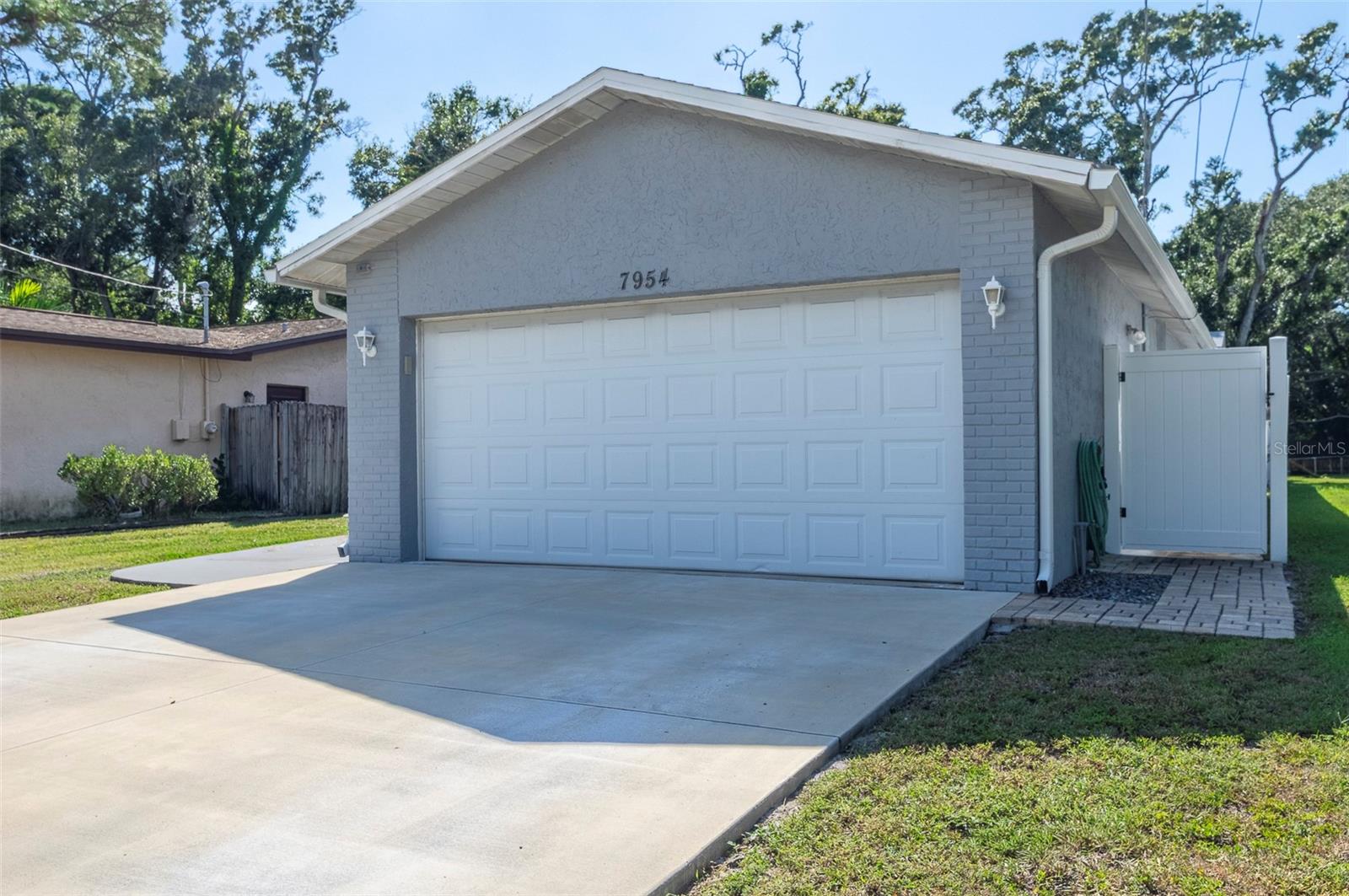 Image 3 of 34 For 7954 59th Street N