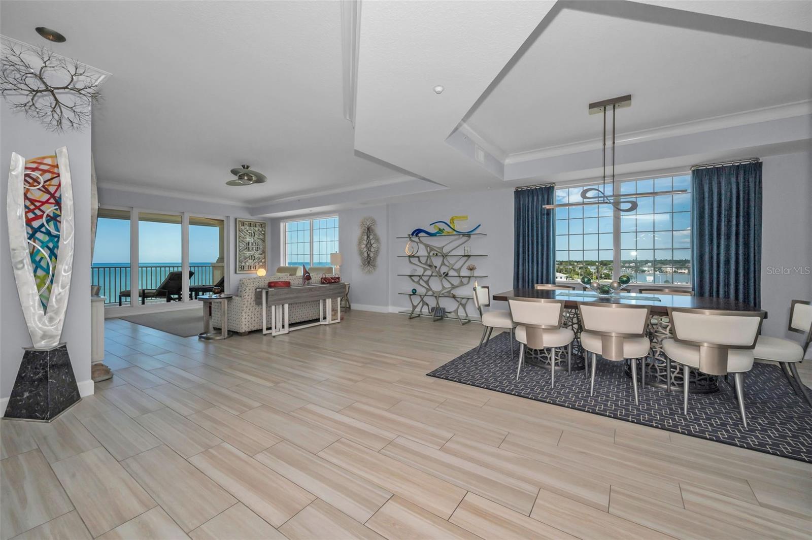 Image 11 of 81 For 17730 Gulf Boulevard 600