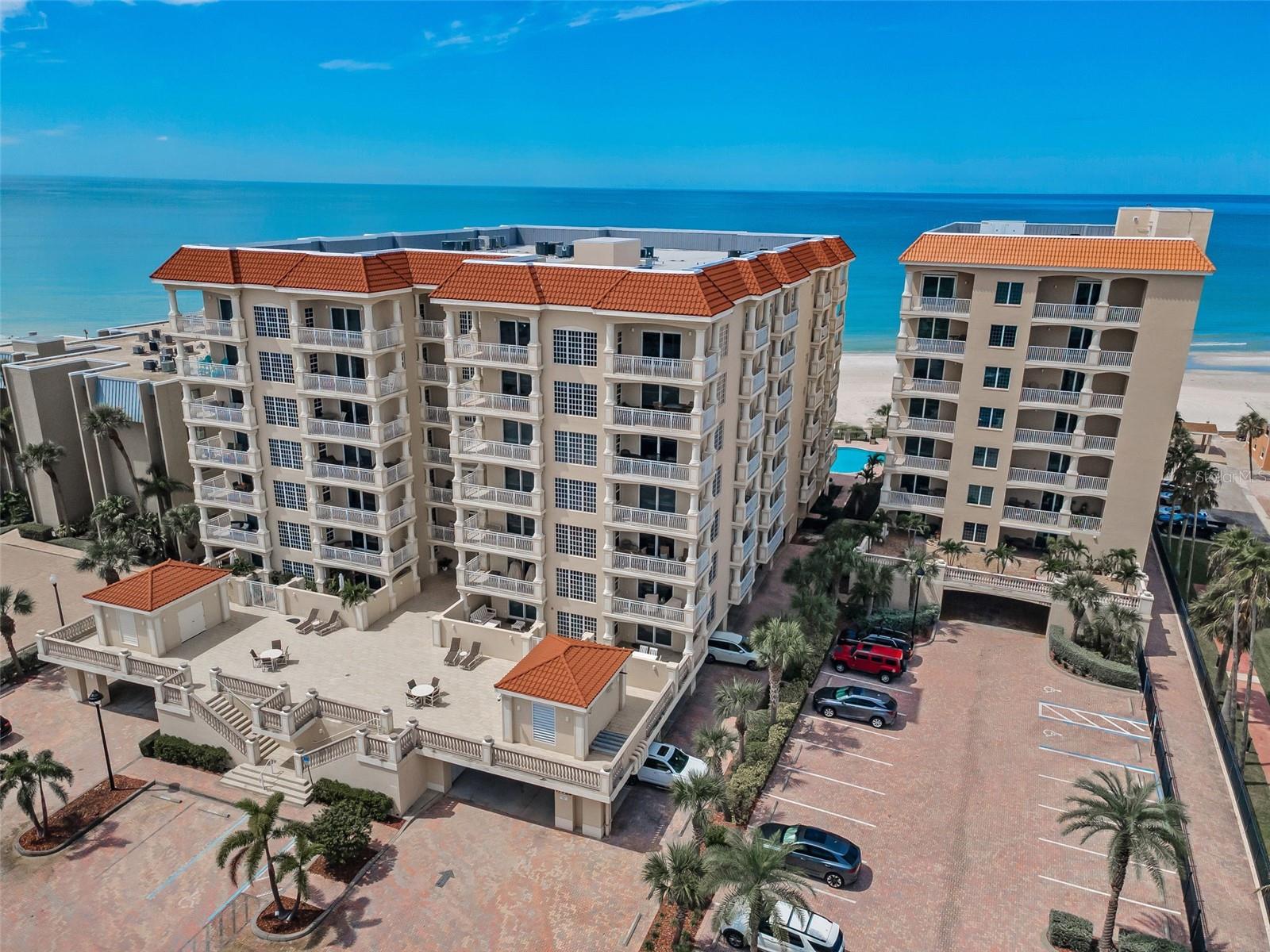 Image 2 of 81 For 17730 Gulf Boulevard 600