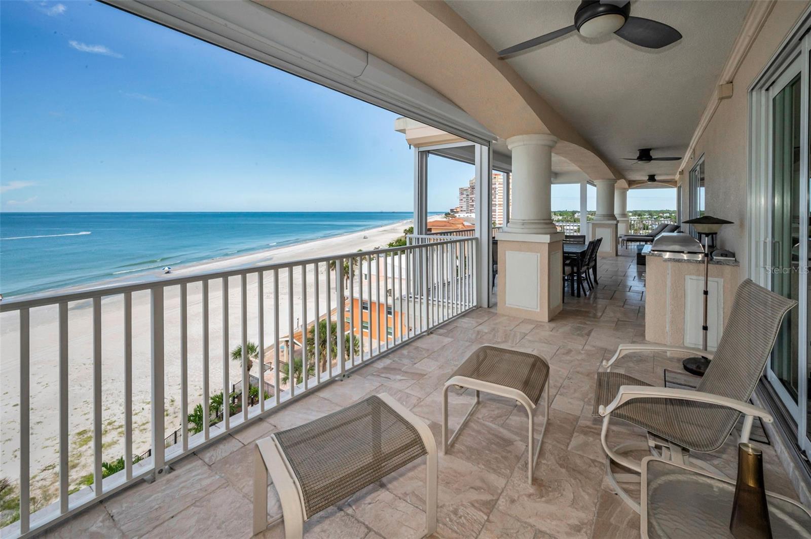 Image 43 of 81 For 17730 Gulf Boulevard 600