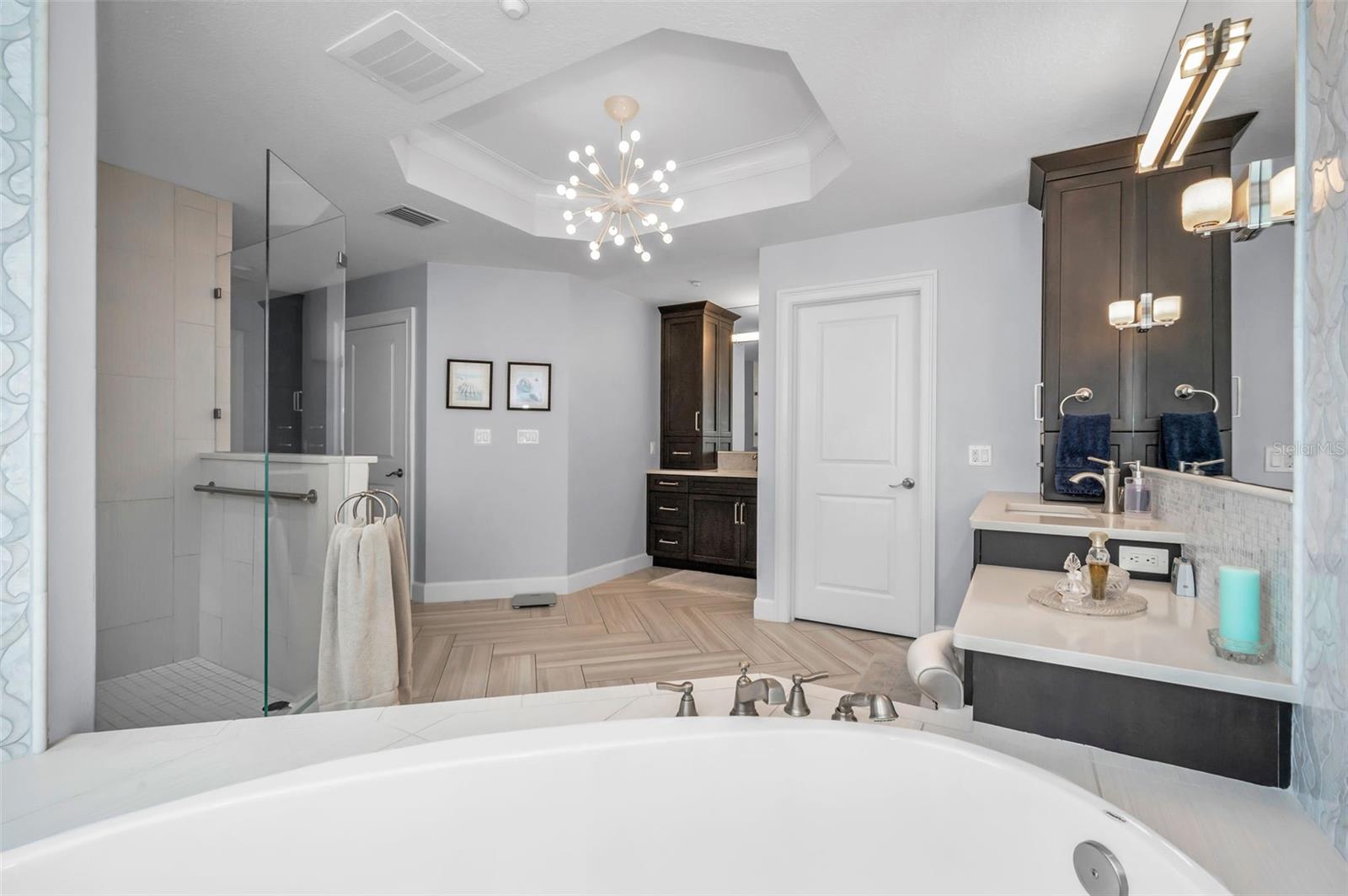 Image 48 of 81 For 17730 Gulf Boulevard 600