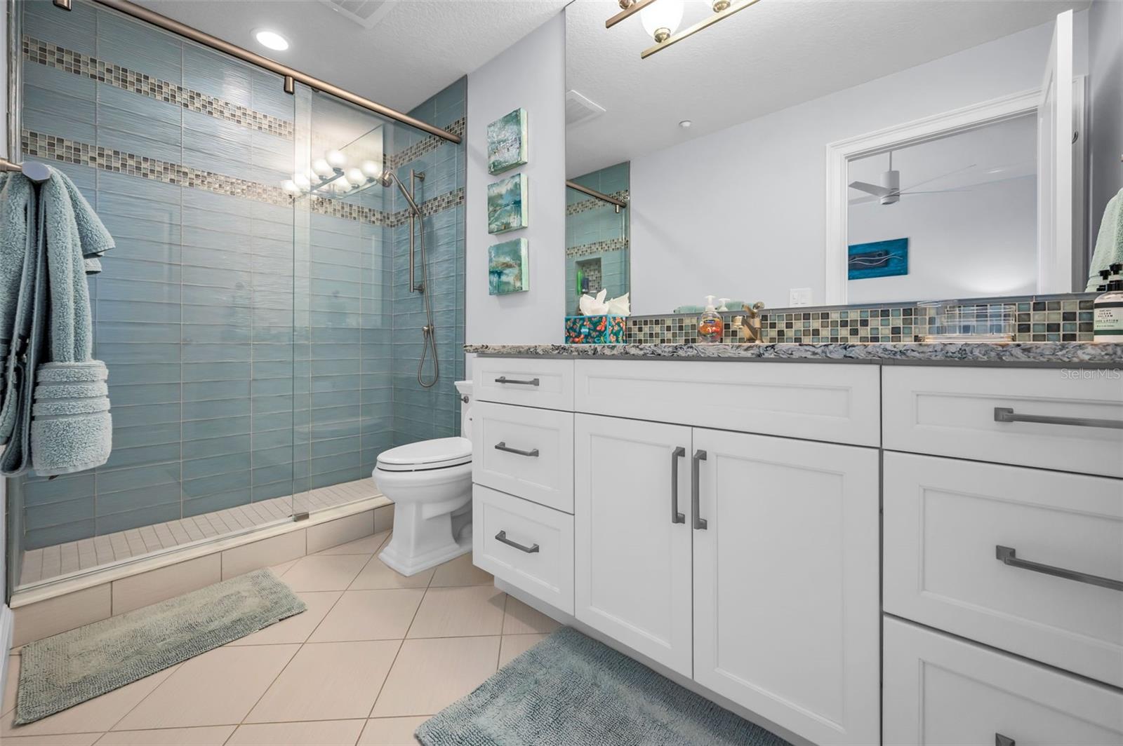Image 56 of 81 For 17730 Gulf Boulevard 600