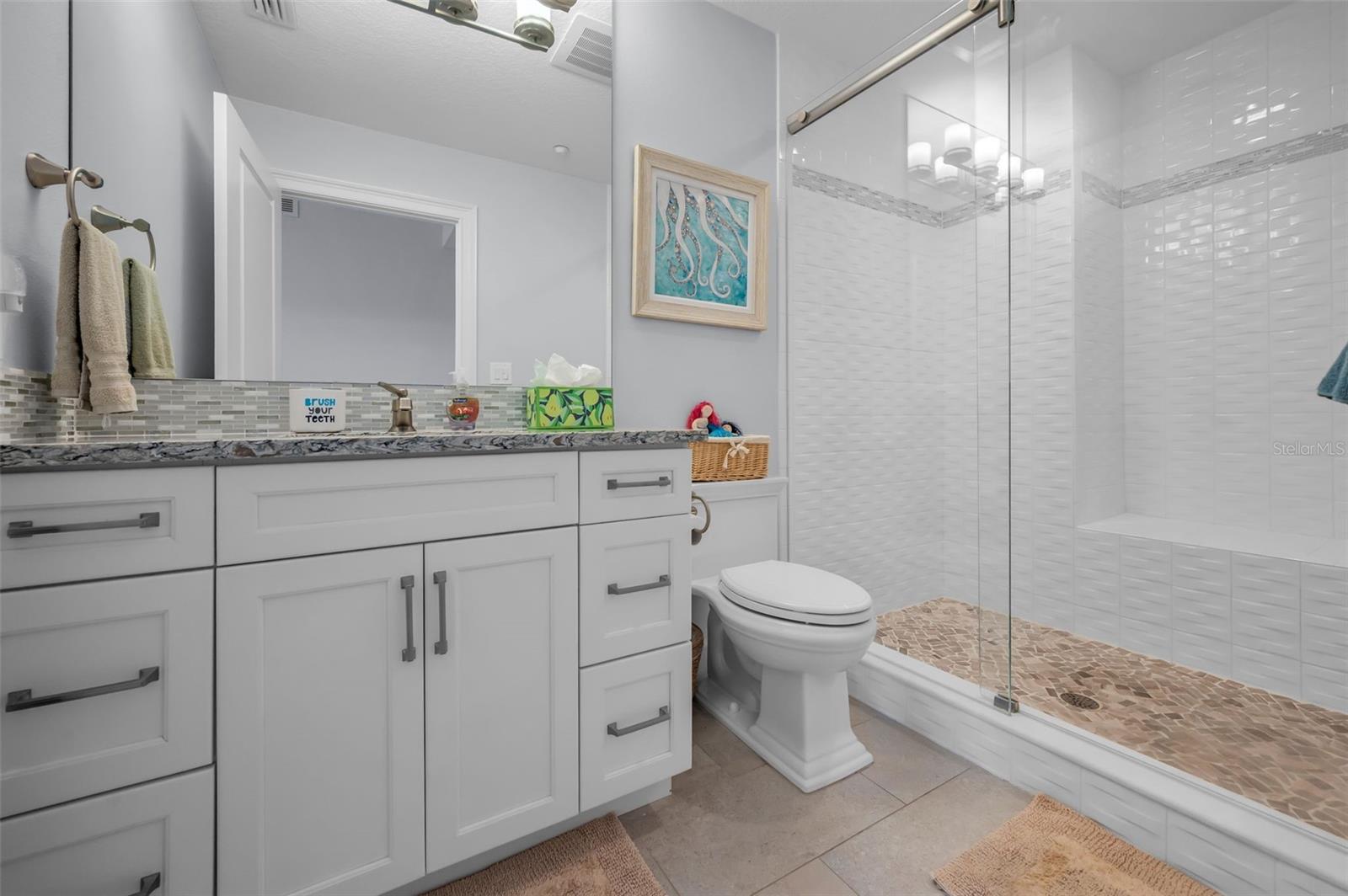 Image 61 of 81 For 17730 Gulf Boulevard 600