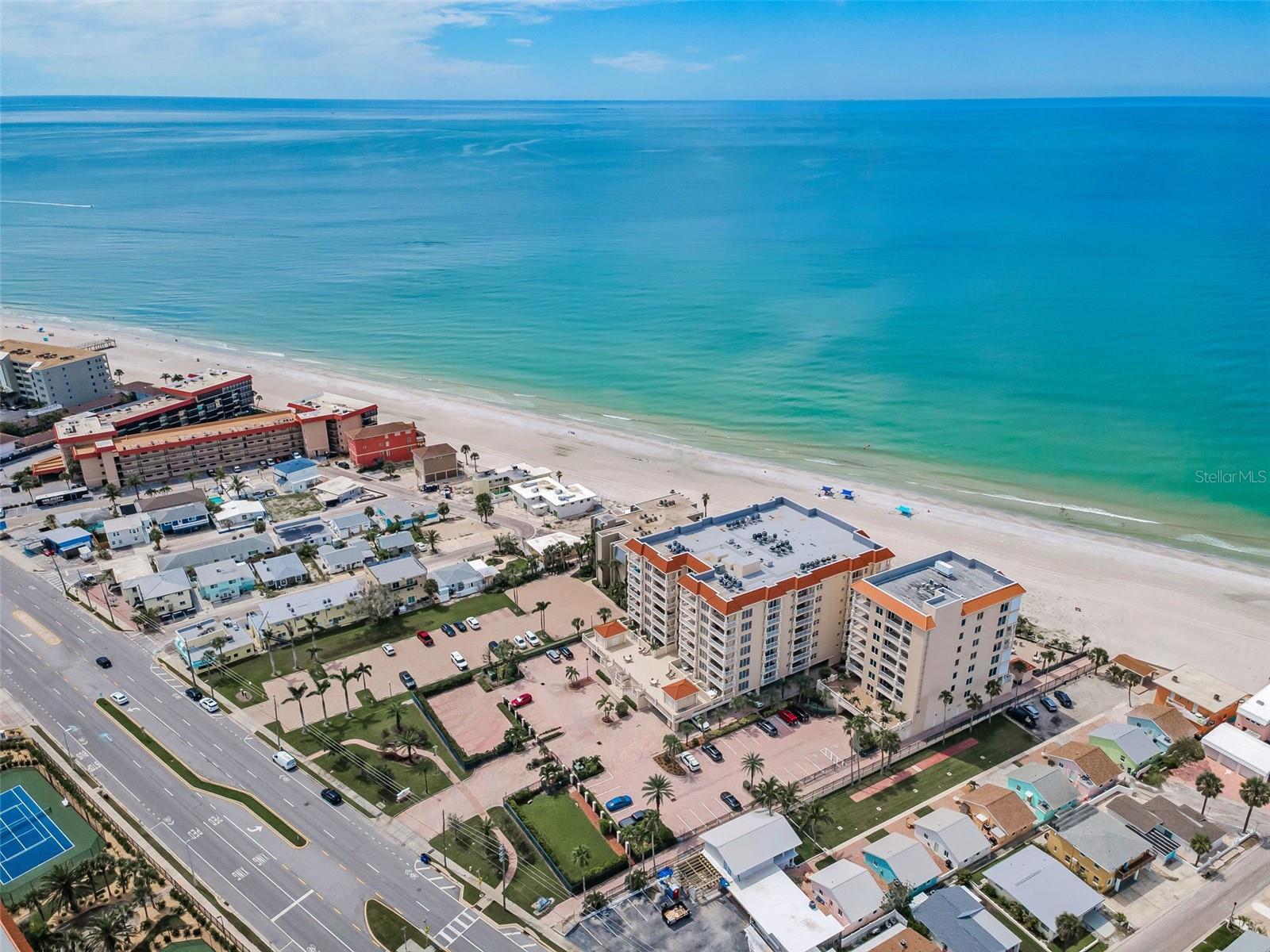 Image 78 of 81 For 17730 Gulf Boulevard 600