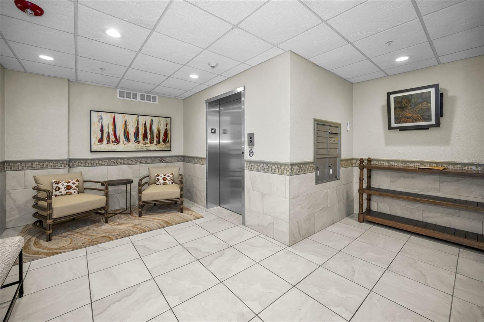 Image 8 of 81 For 17730 Gulf Boulevard 600