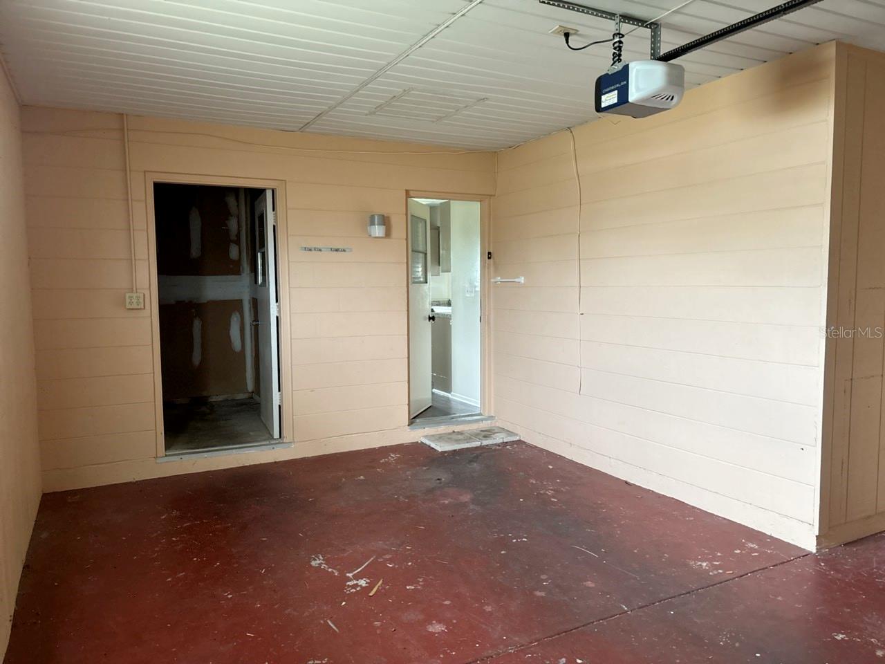 Image 13 of 19 For 1517 Danbury Drive