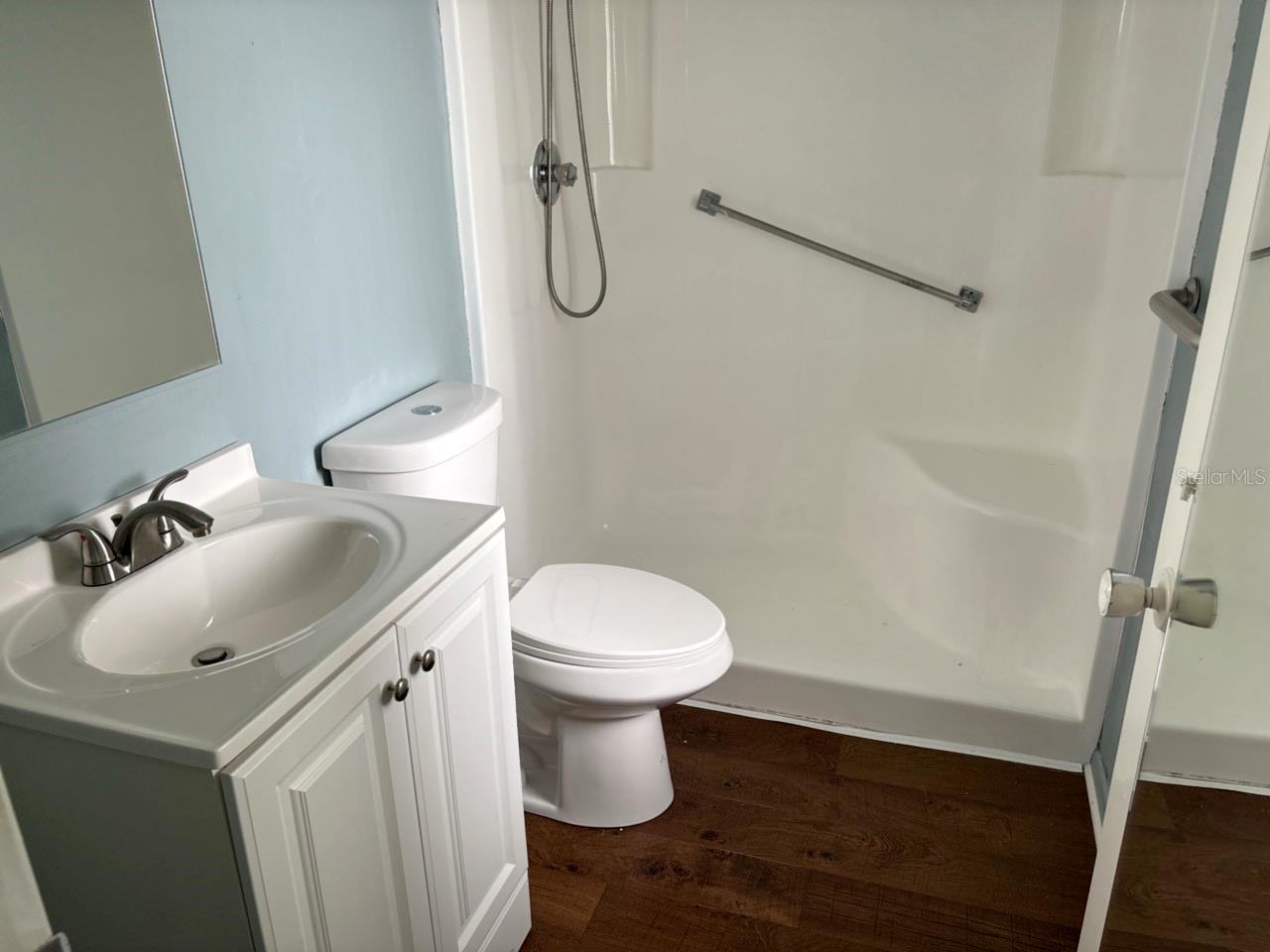 Image 16 of 19 For 1517 Danbury Drive