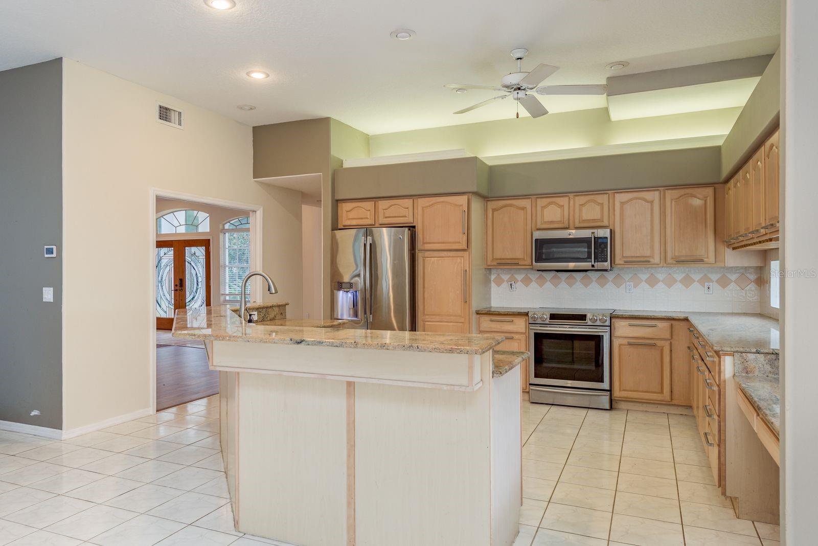 Image 6 of 39 For 1534 Lake Woodlands Parkway