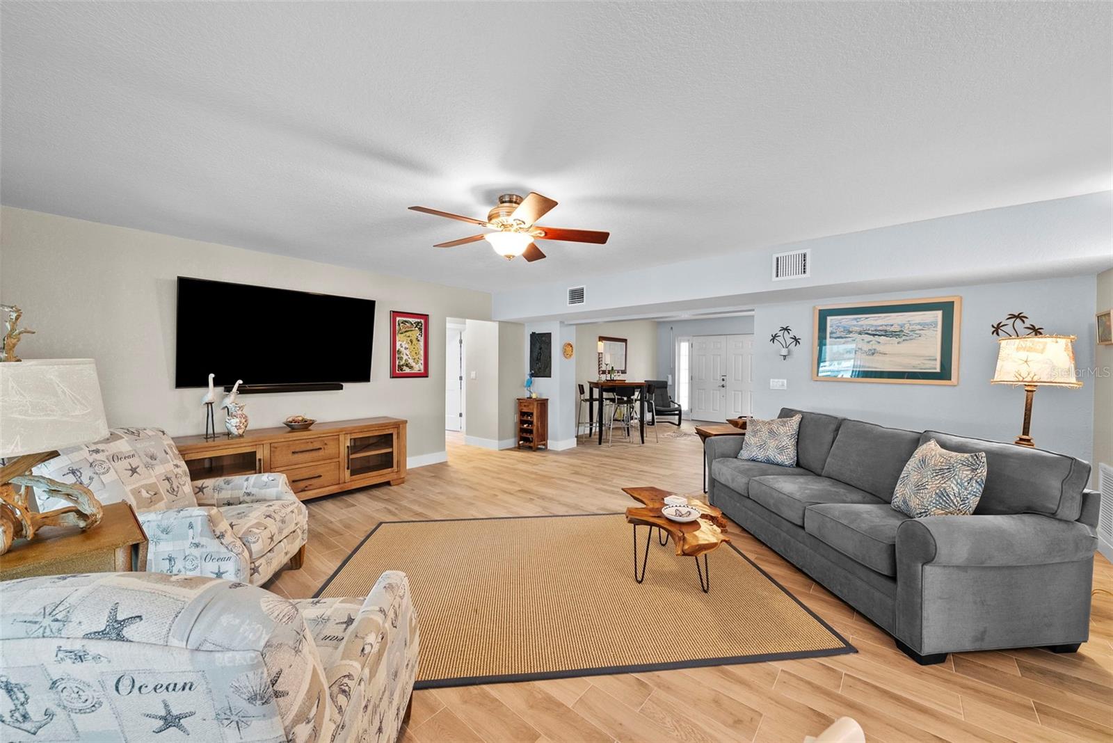 Image 9 of 67 For 8080 Coquina Way