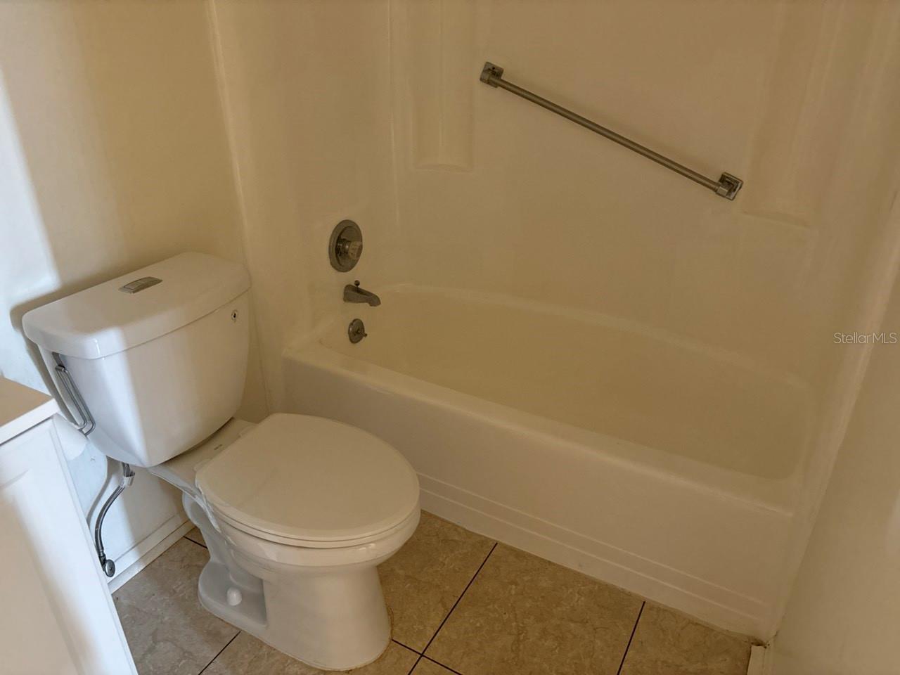 Image 10 of 16 For 1515 Danbury Drive