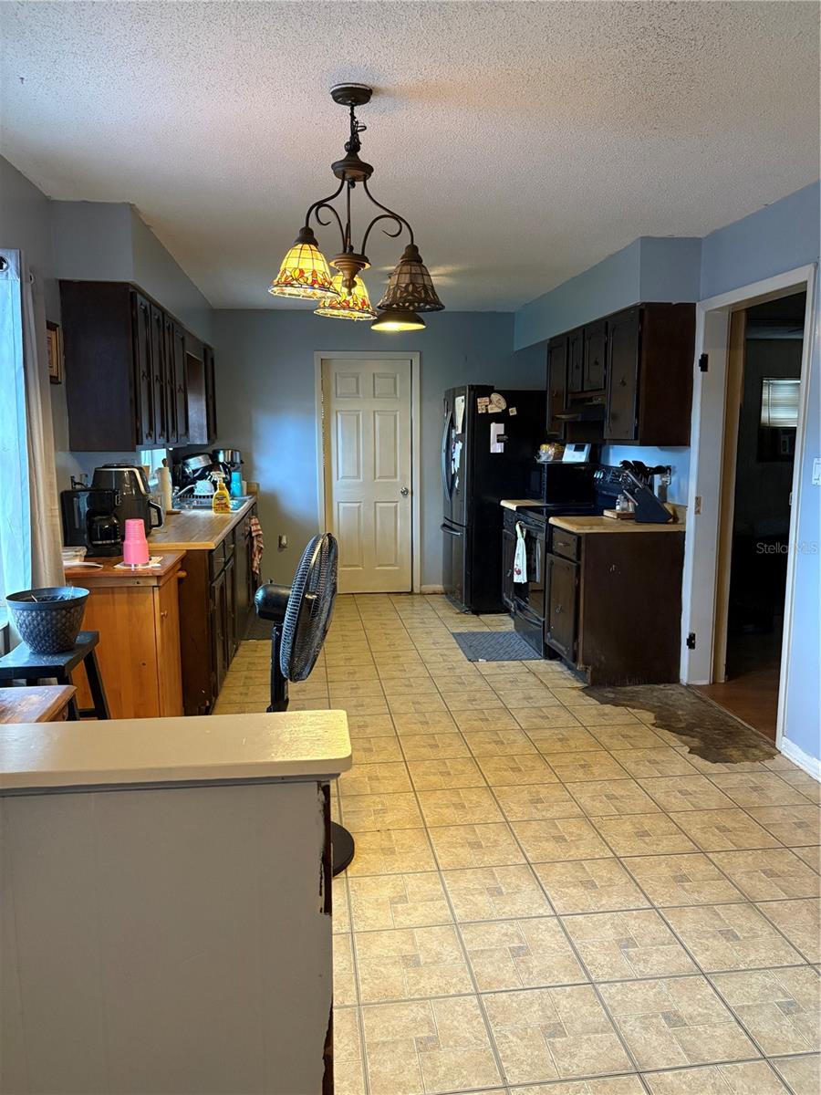 Image 10 of 23 For 2100 52nd Street