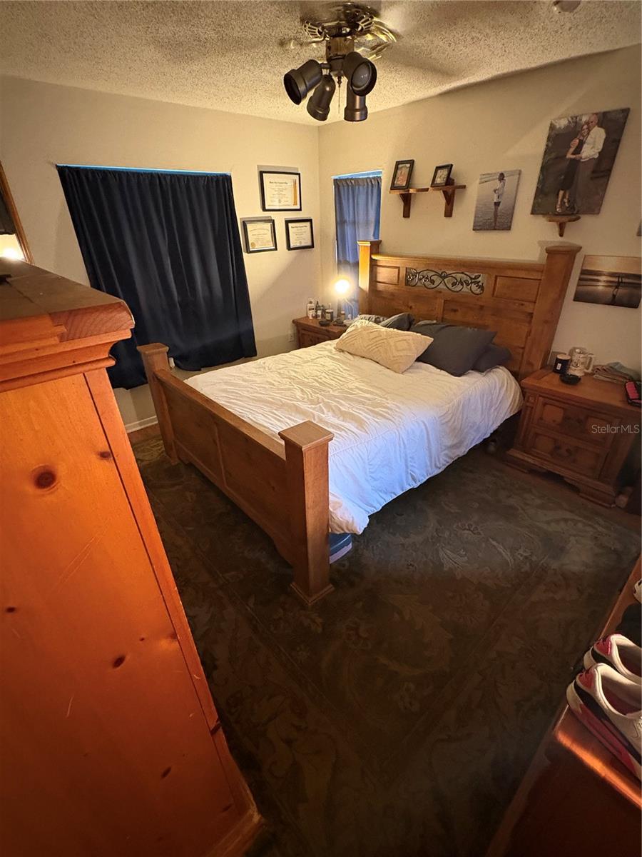 Image 21 of 23 For 2100 52nd Street