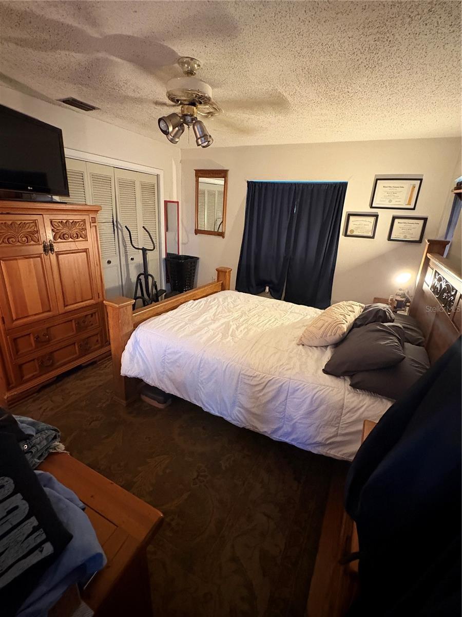 Image 22 of 23 For 2100 52nd Street