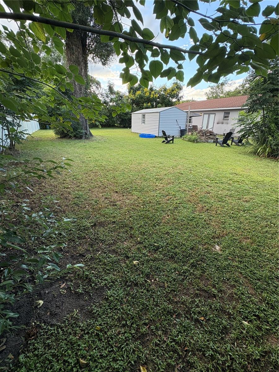 Image 4 of 23 For 2100 52nd Street