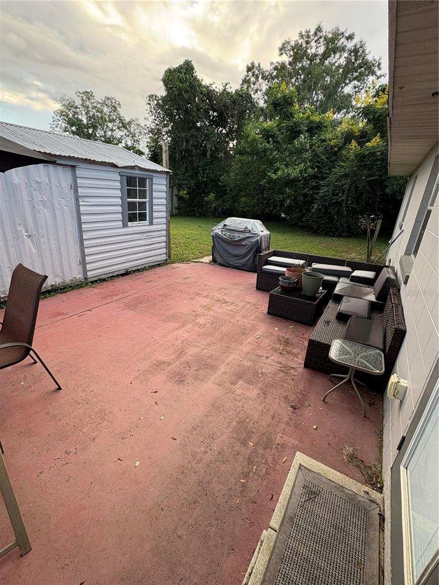 Image 6 of 23 For 2100 52nd Street