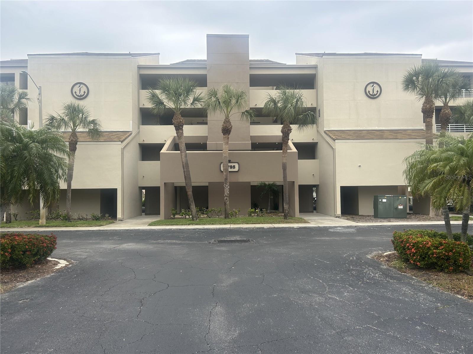 Details for 2795 Kipps Colony Drive S 305, ST PETERSBURG, FL 33707