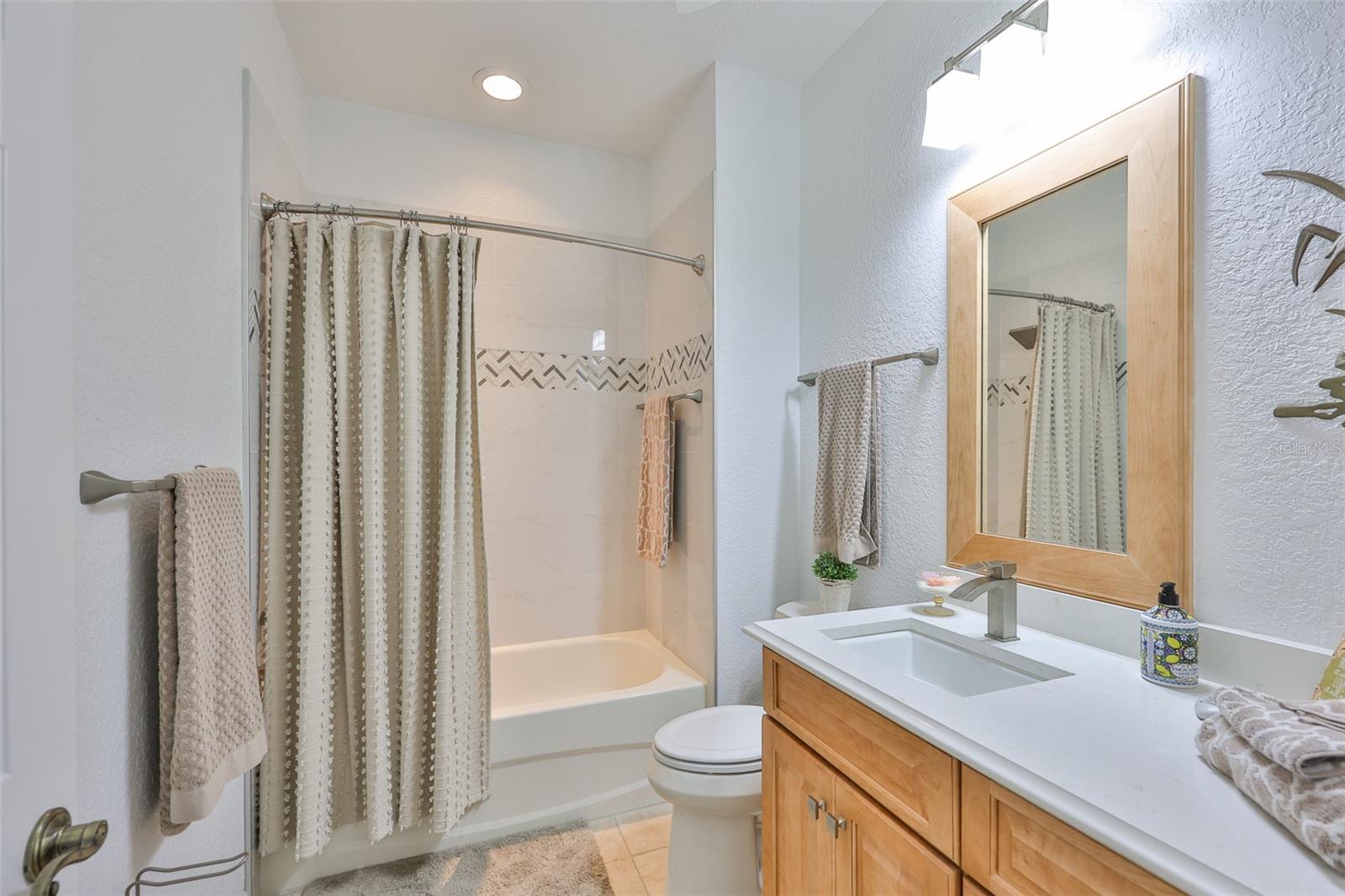 Image 35 of 57 For 1360 Emerald Dunes Drive