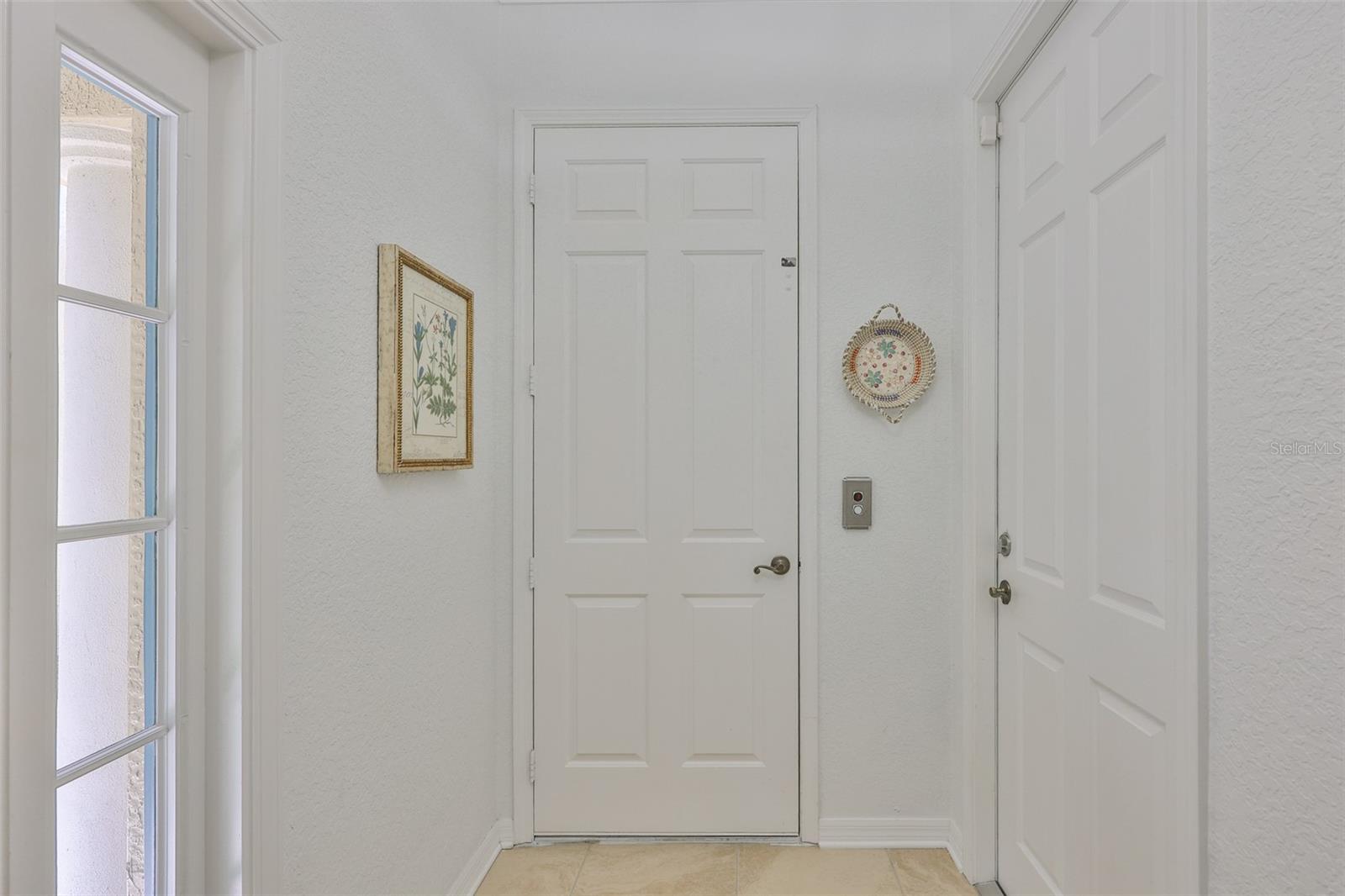 Image 40 of 57 For 1360 Emerald Dunes Drive