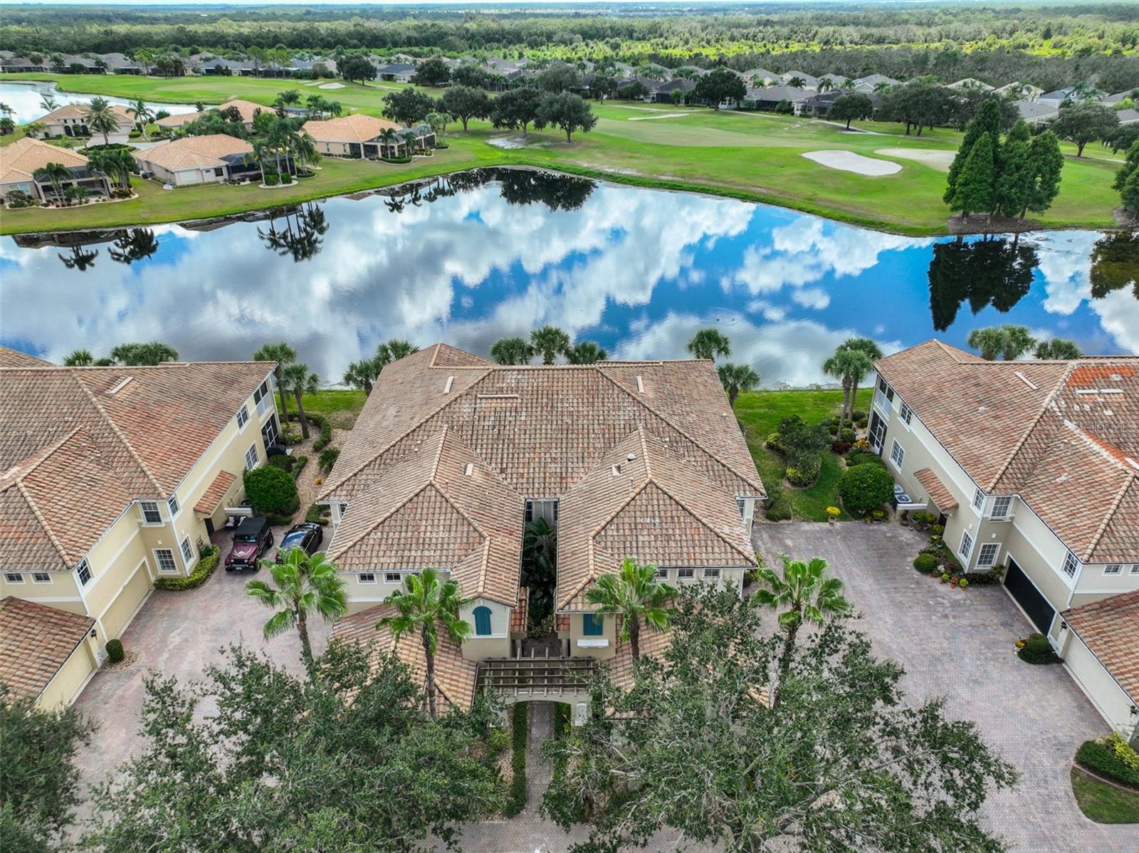 Image 46 of 57 For 1360 Emerald Dunes Drive