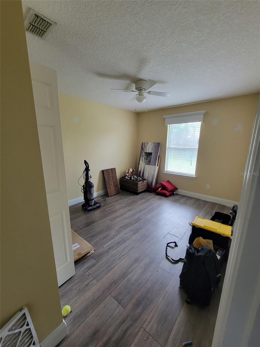 Image 21 of 25 For 13858 Softwind Trail N