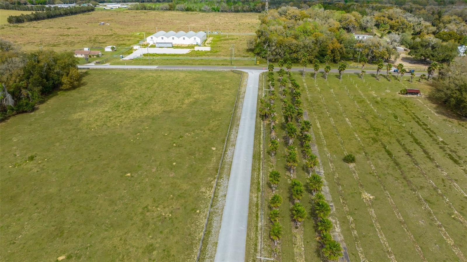 Image 22 of 61 For 12428 Kelso Road