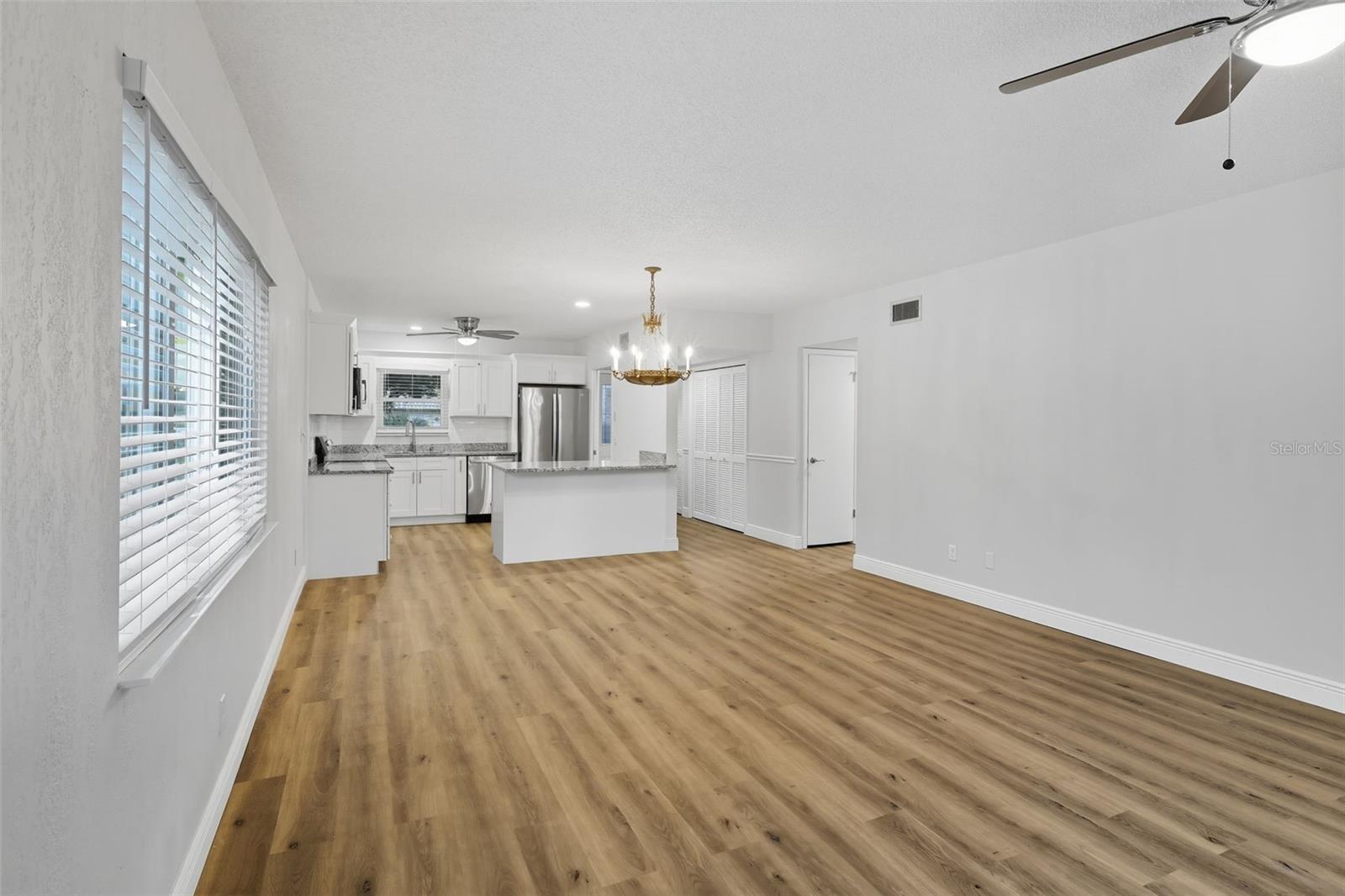 Image 11 of 28 For 2351 Irish Lane 21