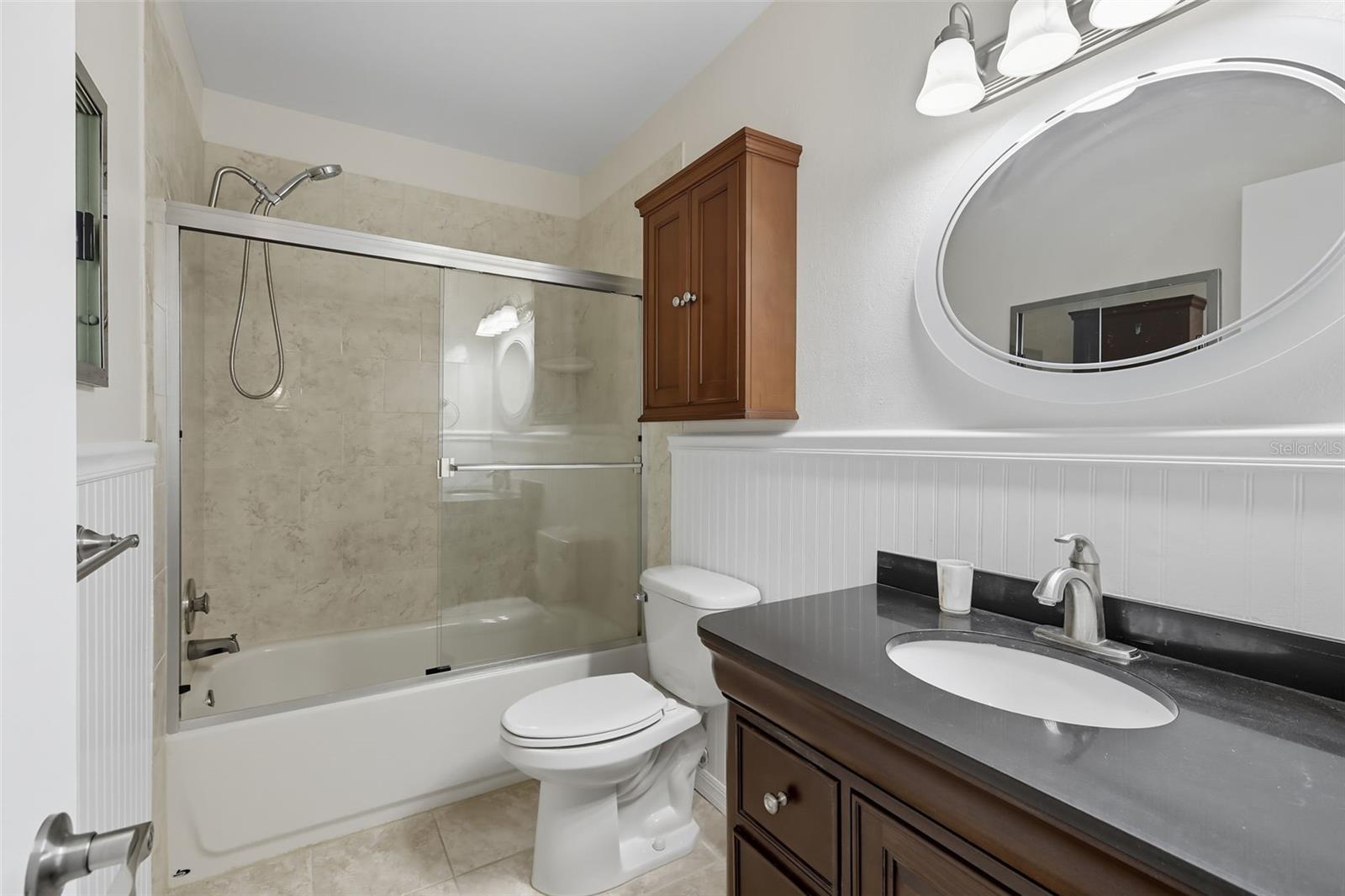 Image 18 of 28 For 2351 Irish Lane 21