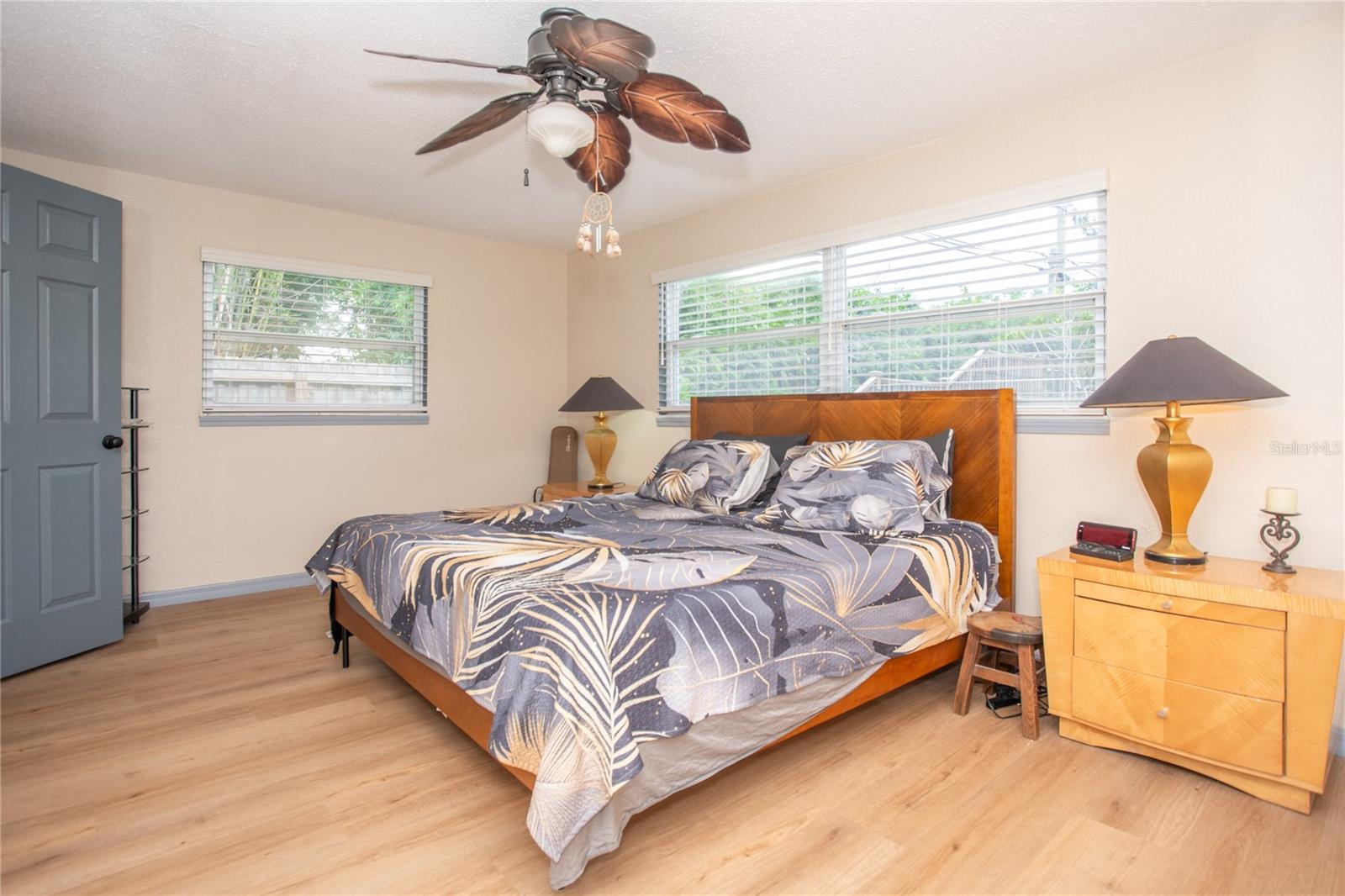 Image 14 of 34 For 5914 Tangerine Avenue S