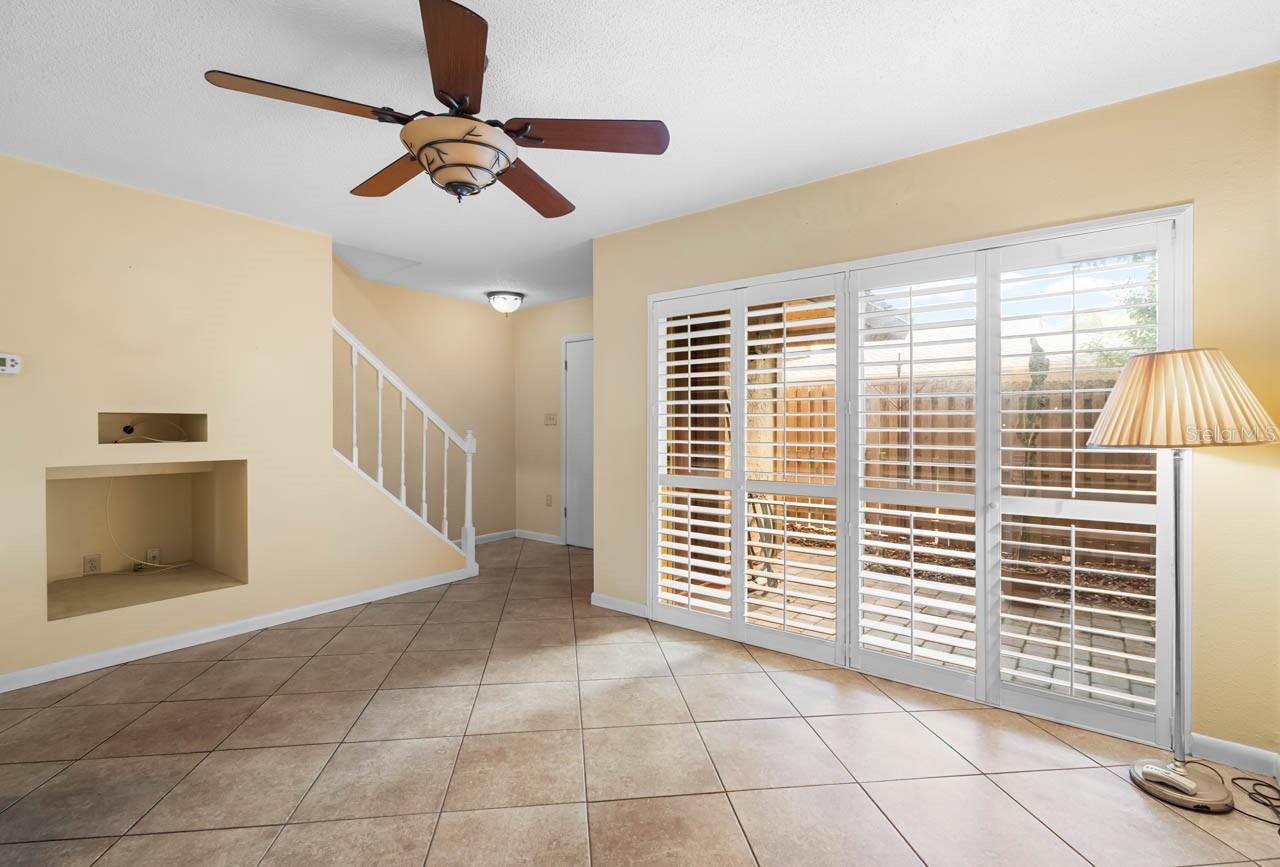 Image 12 of 24 For 903 Buck Court