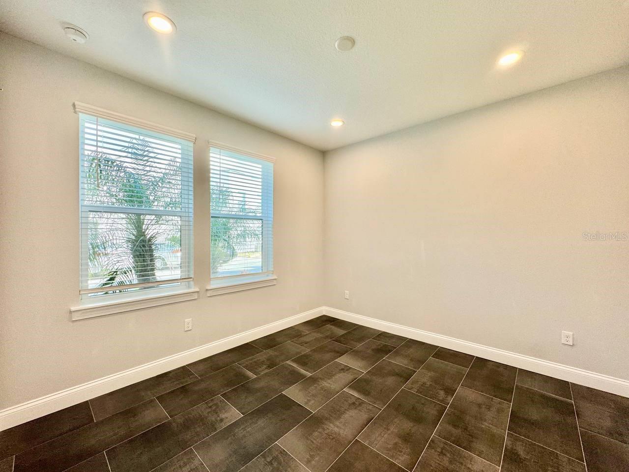 Image 3 of 37 For 4215 North A Street 5