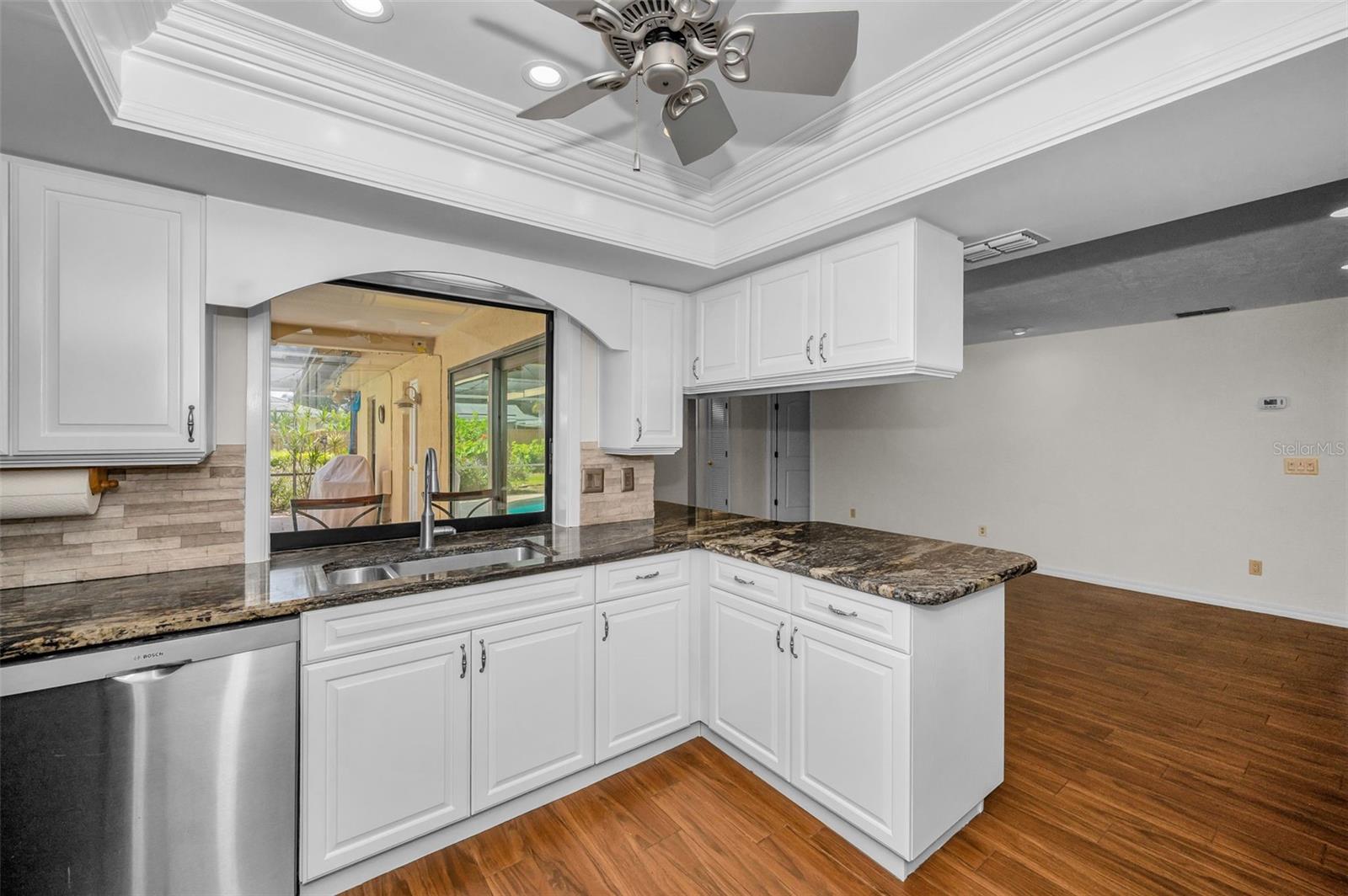 Image 13 of 78 For 7595 Pine Valley Lane