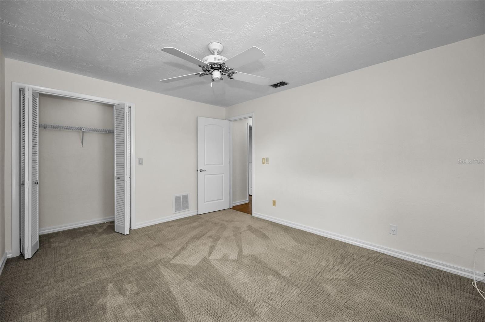 Image 27 of 78 For 7595 Pine Valley Lane
