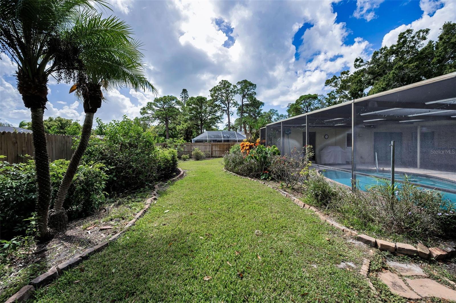 Image 43 of 78 For 7595 Pine Valley Lane