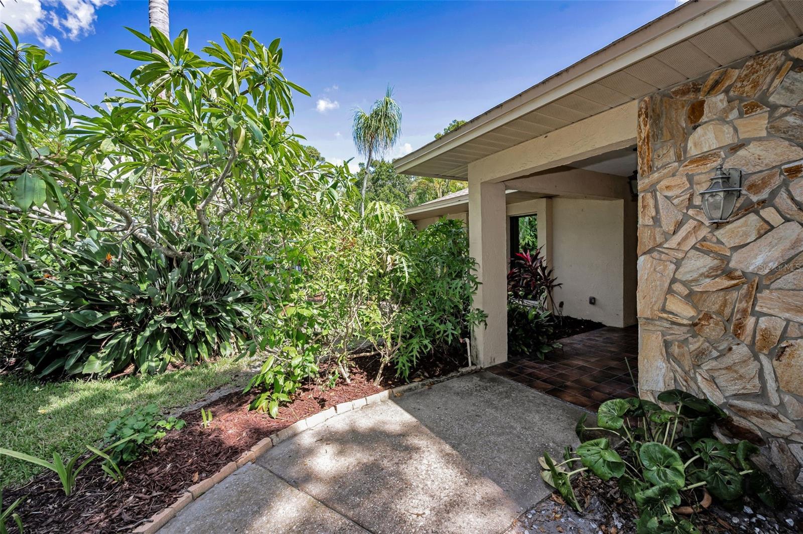 Image 5 of 78 For 7595 Pine Valley Lane