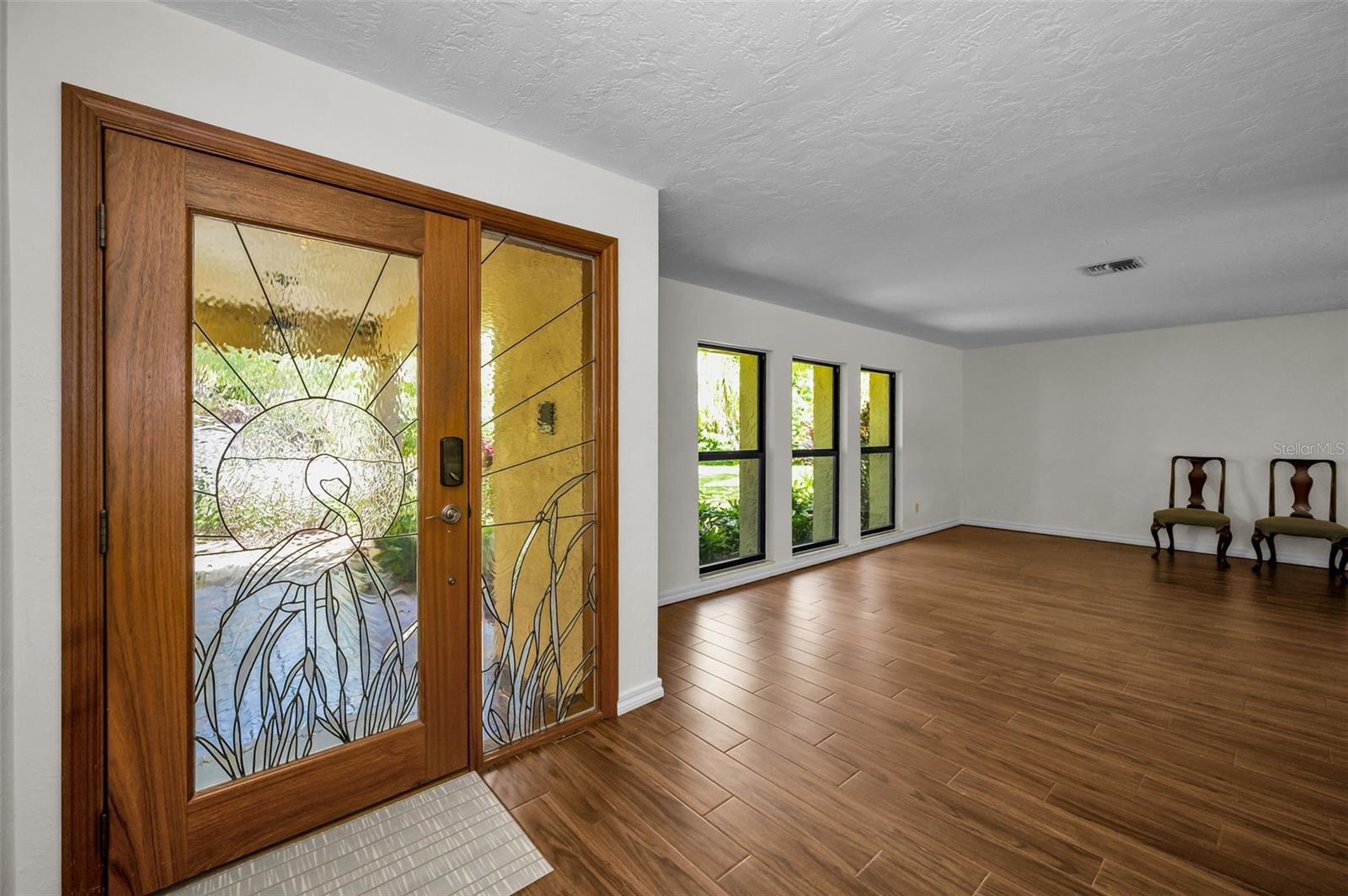 Image 6 of 78 For 7595 Pine Valley Lane