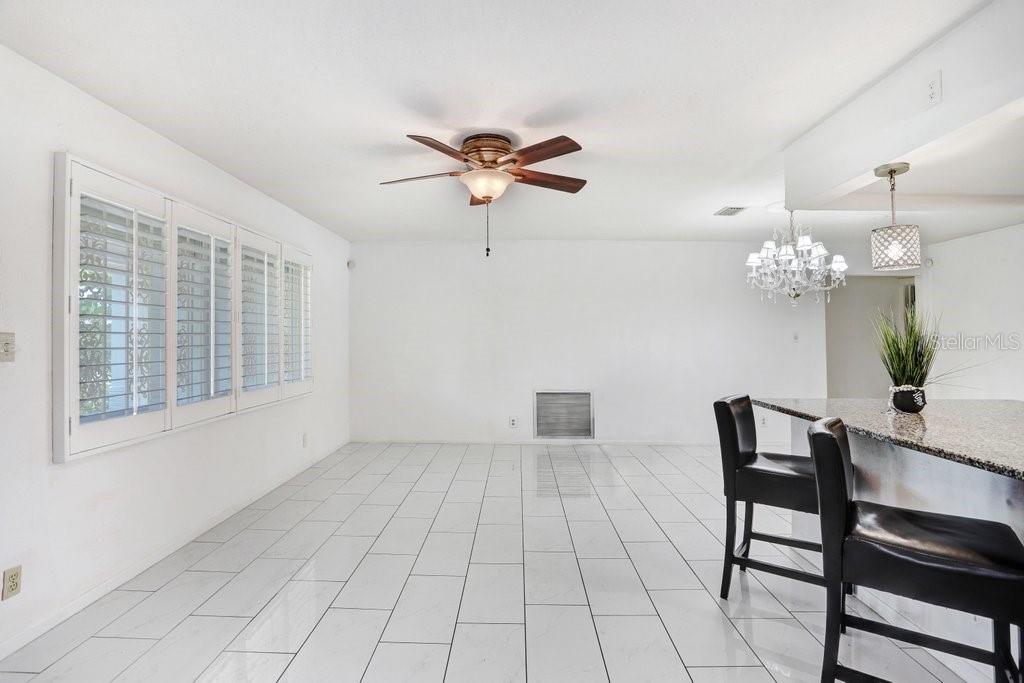 Image 9 of 29 For 6181 39th Avenue N