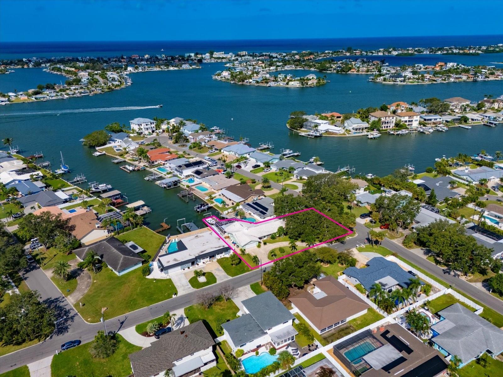 Image 61 of 100 For 1670 Clearwater Harbor Drive
