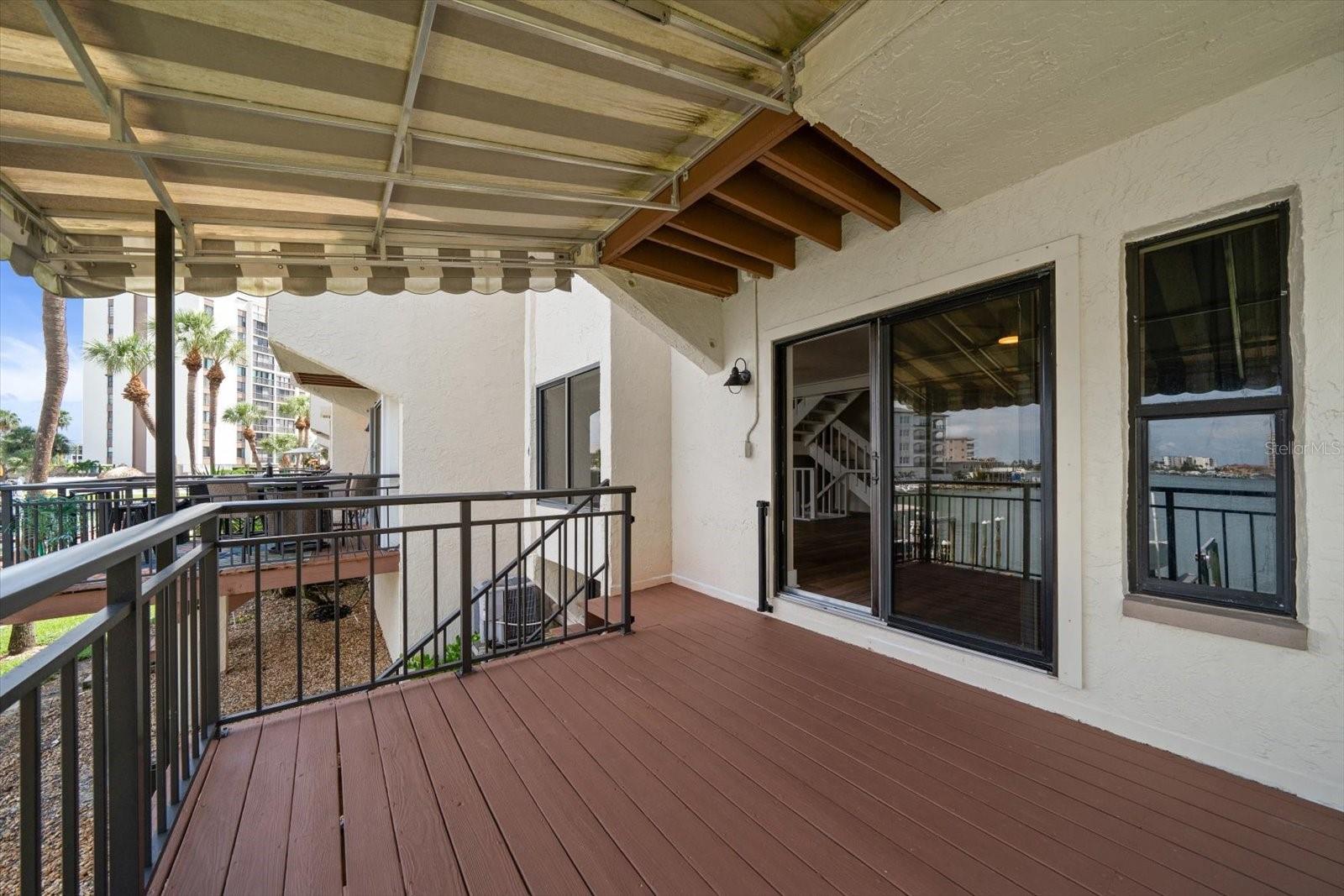 Image 14 of 69 For 240 Windward Passage 401