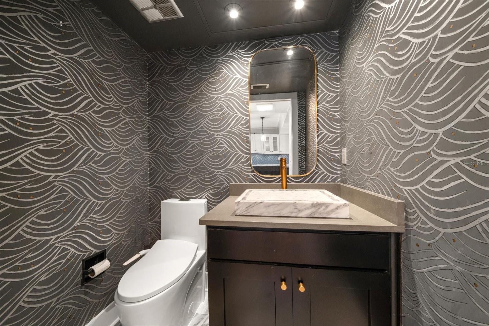 Image 38 of 69 For 240 Windward Passage 401