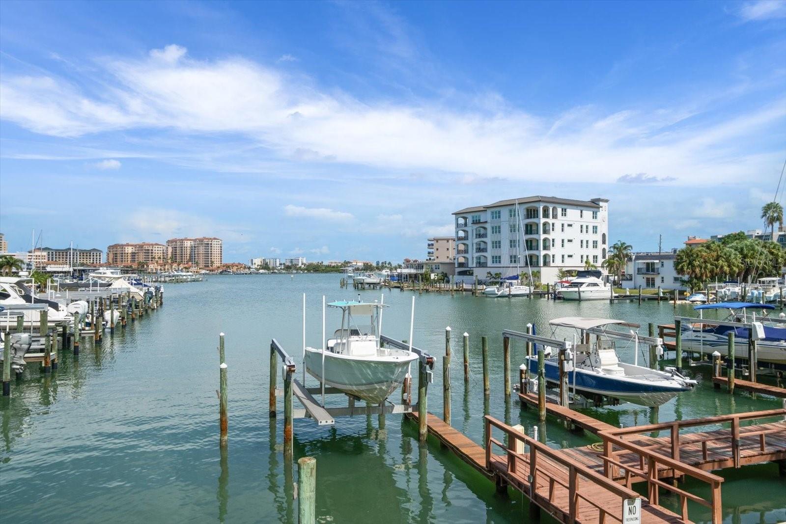 Image 43 of 69 For 240 Windward Passage 401