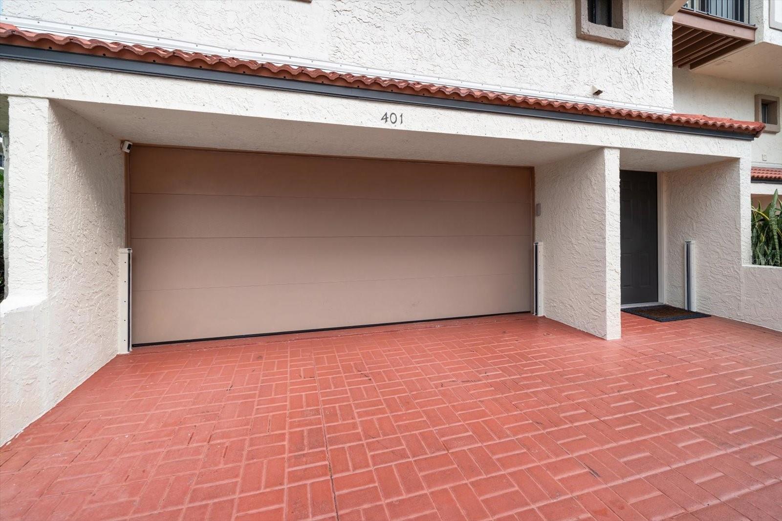 Image 64 of 69 For 240 Windward Passage 401