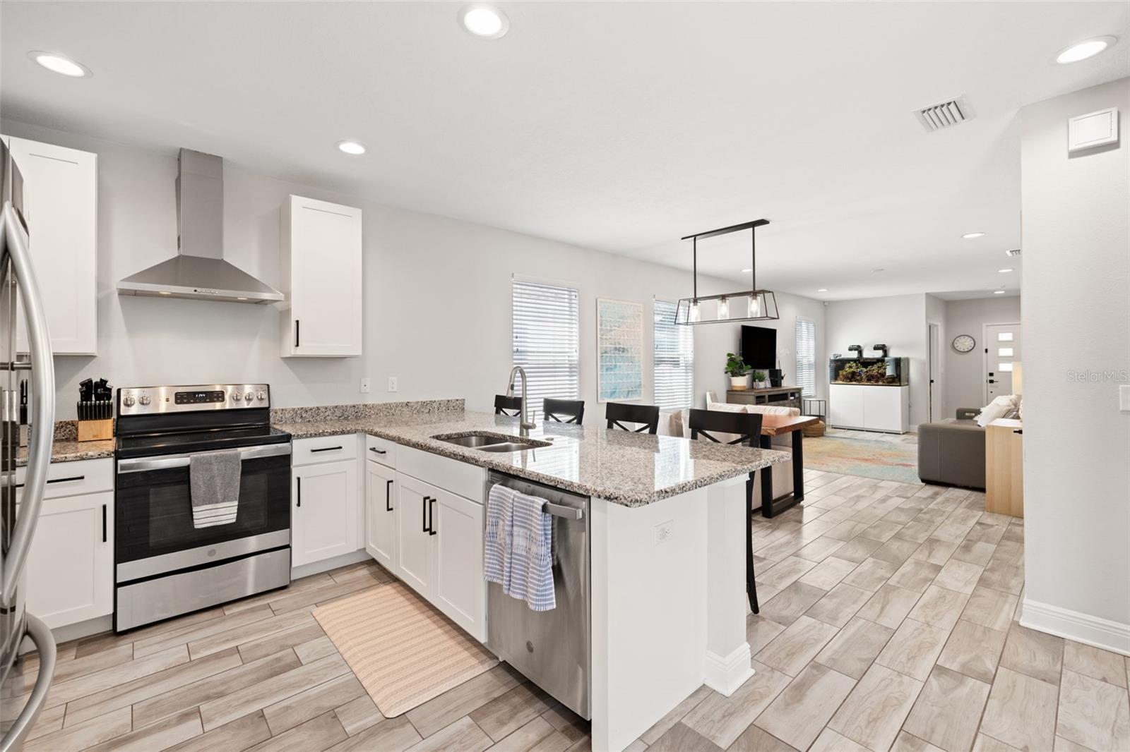 Image 12 of 26 For 5503 15th Street