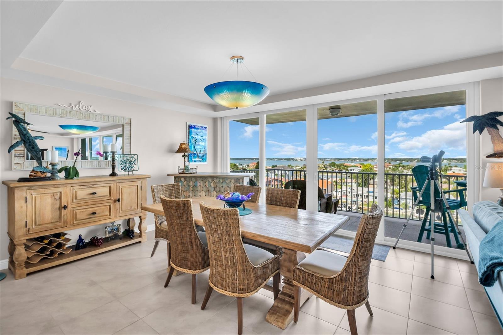 Image 15 of 50 For 223 Island Way 7f