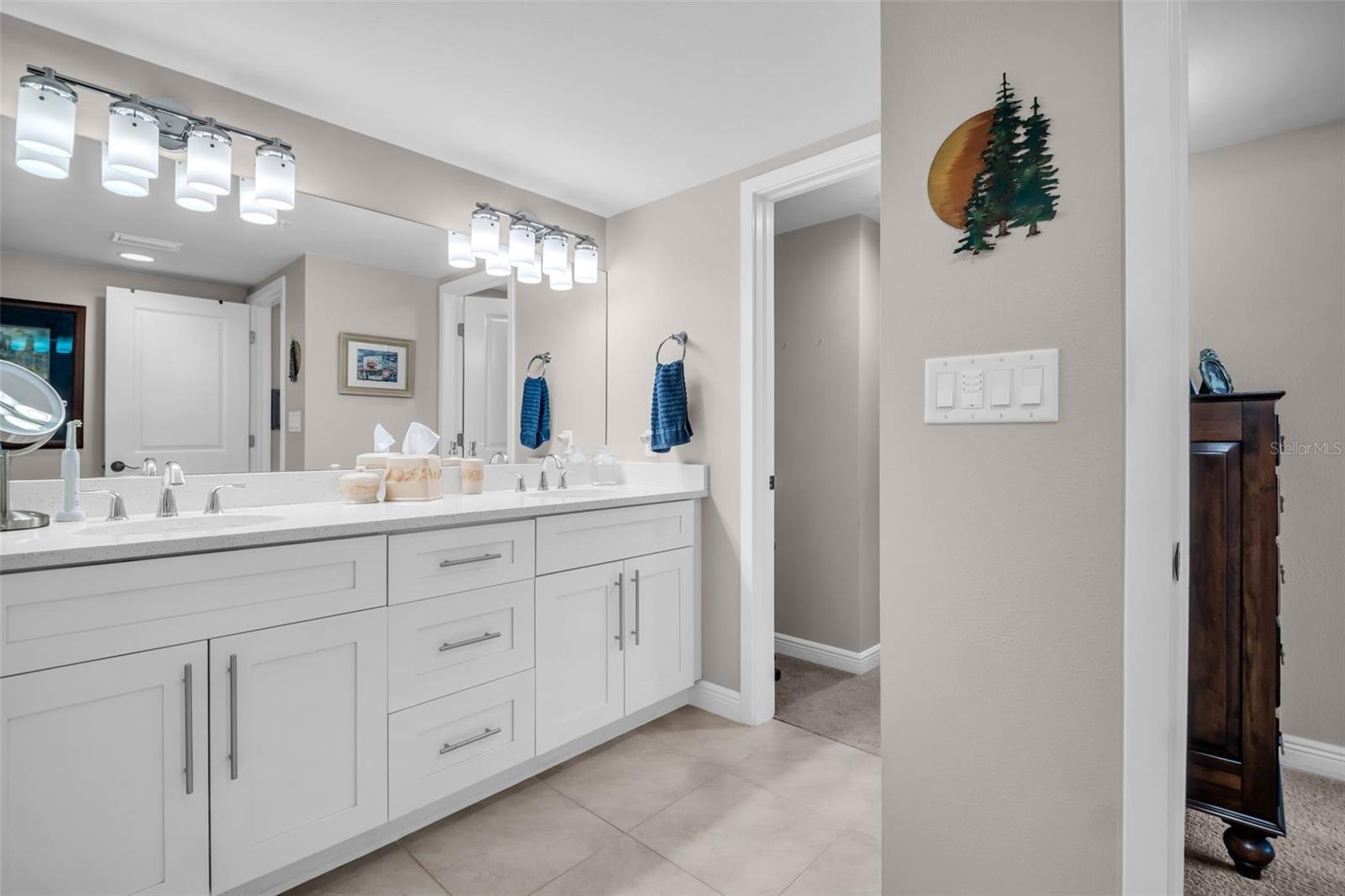 Image 23 of 50 For 223 Island Way 7f